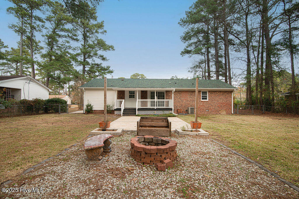 100546820 | Photo 25