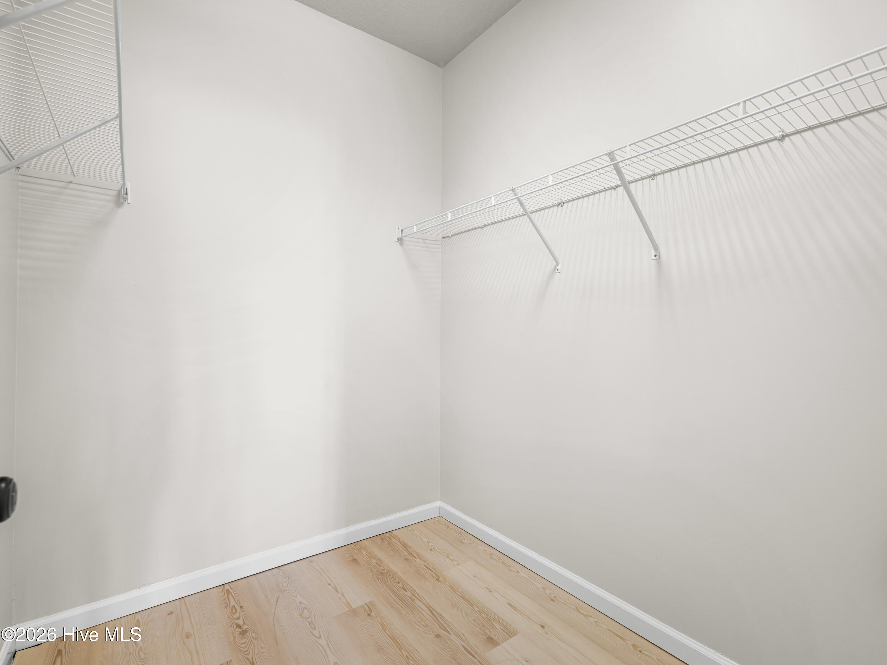 100554822 | Photo 27