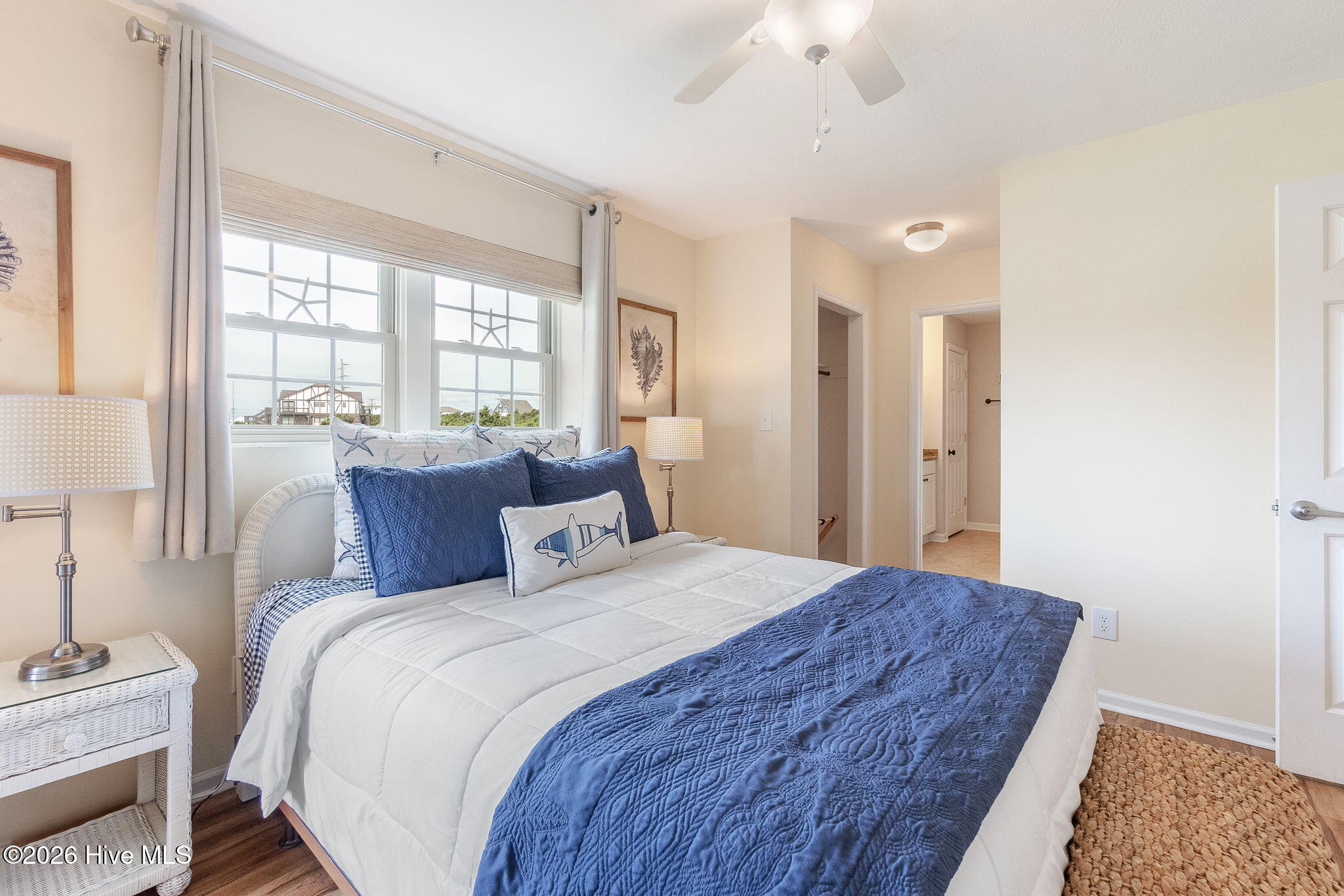 100548451 | Photo 15