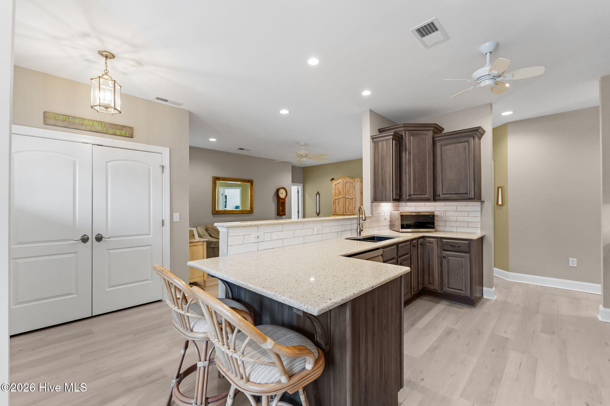 102 Roxburgh Court