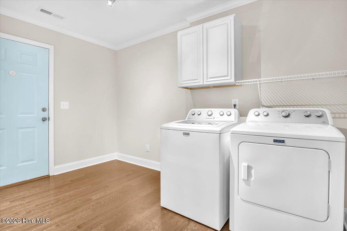 100556413 | Photo 25