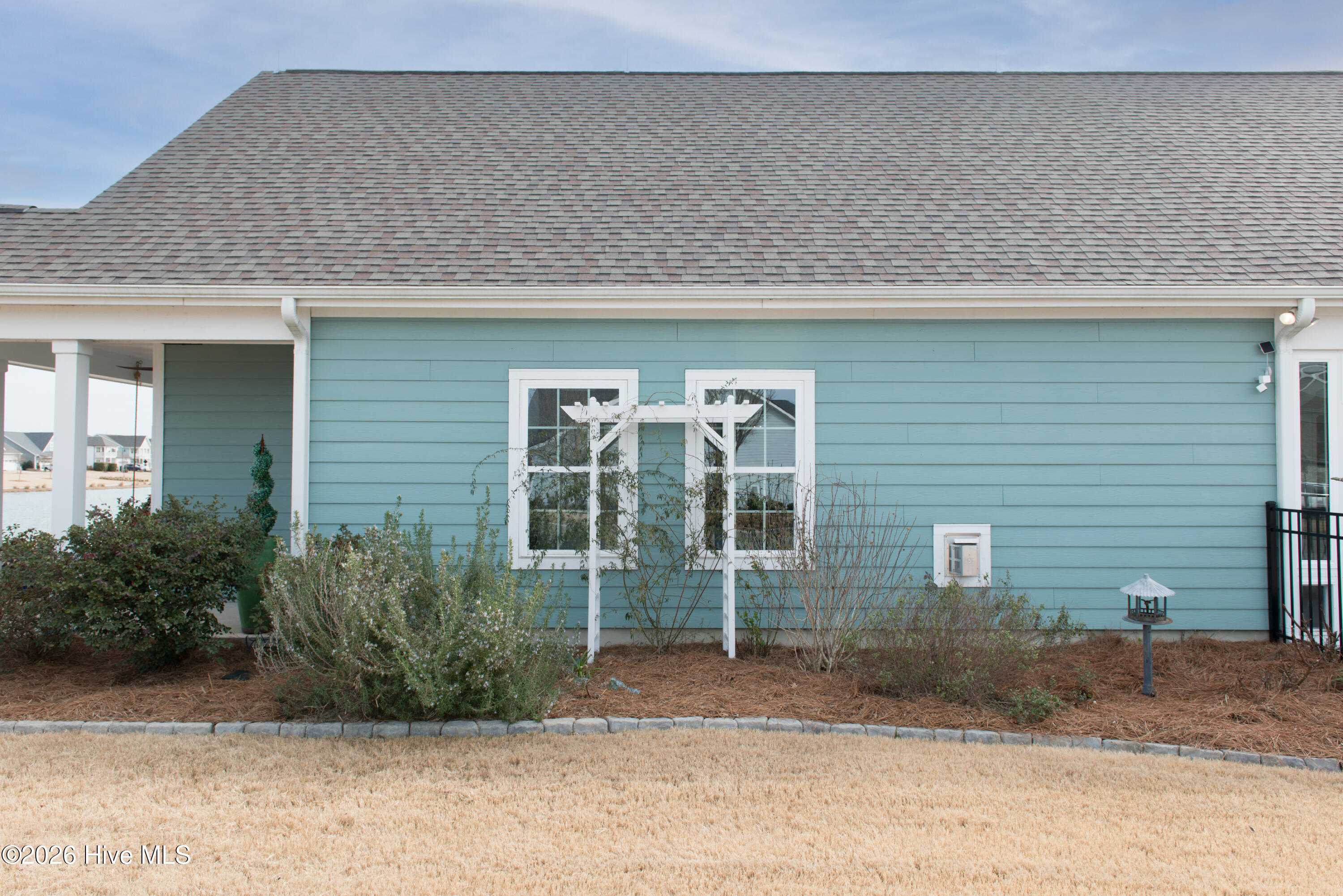 100553432 | Photo 71