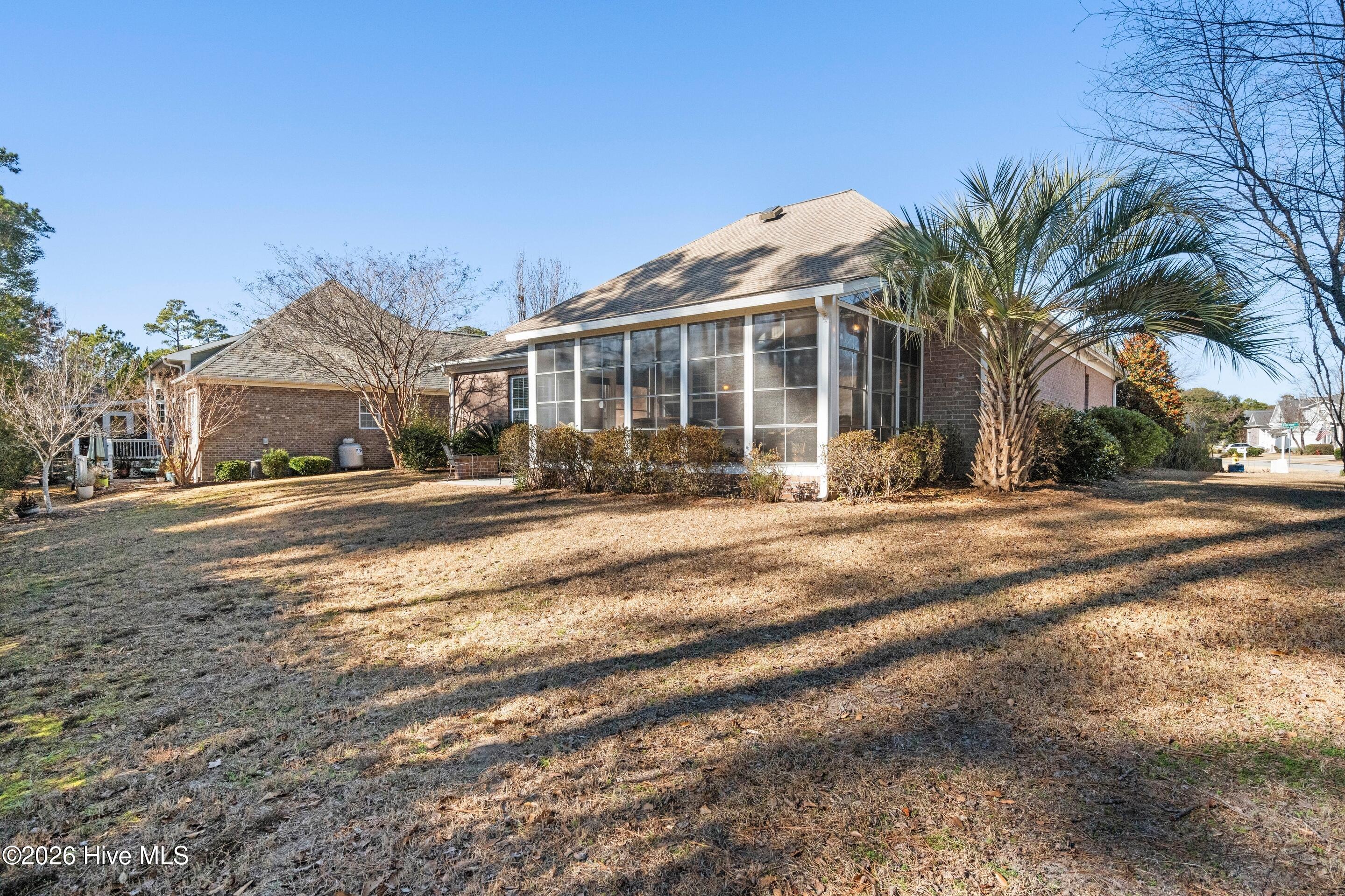 100550560 | Photo 63