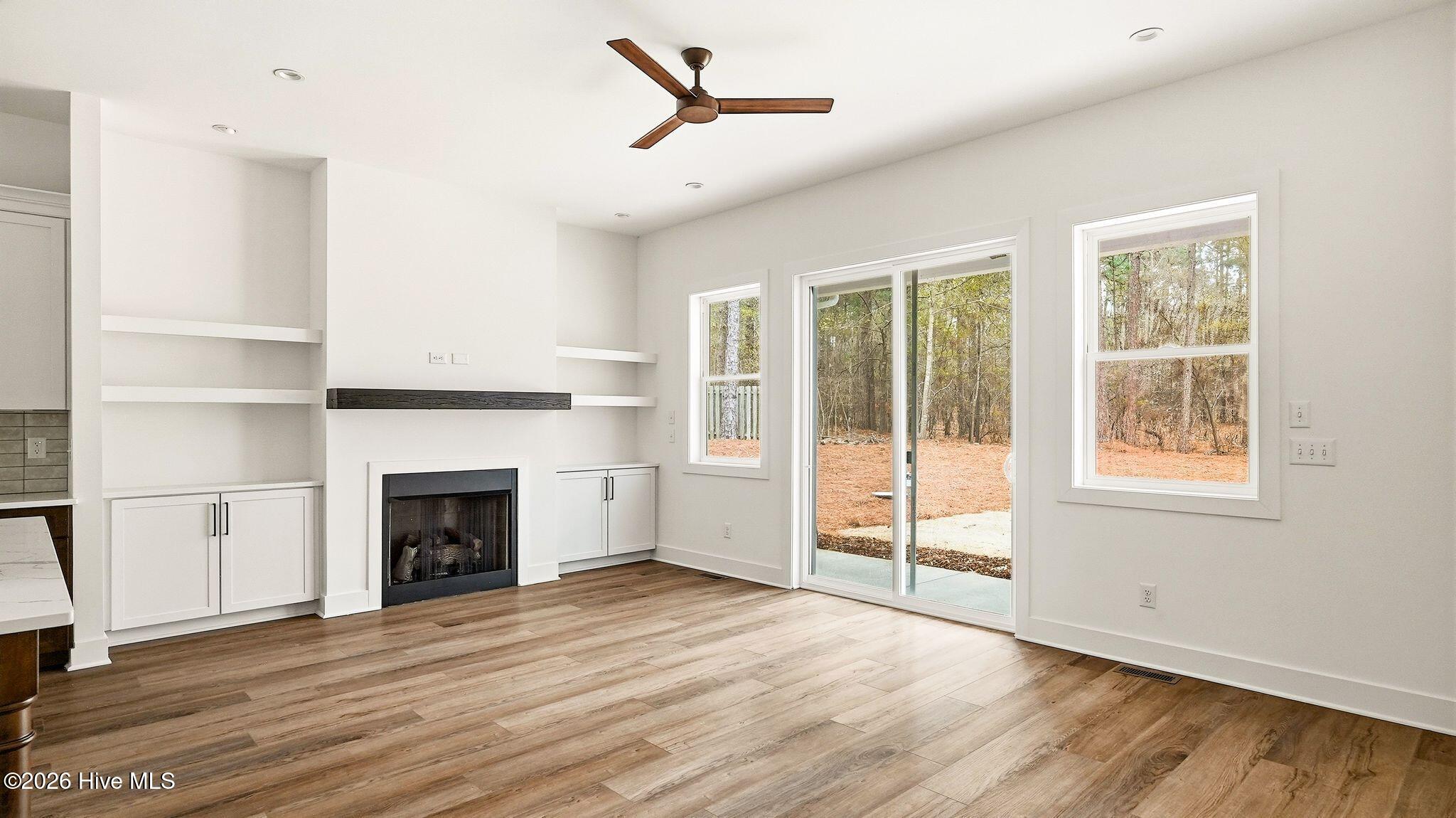 Built-ins in the living room