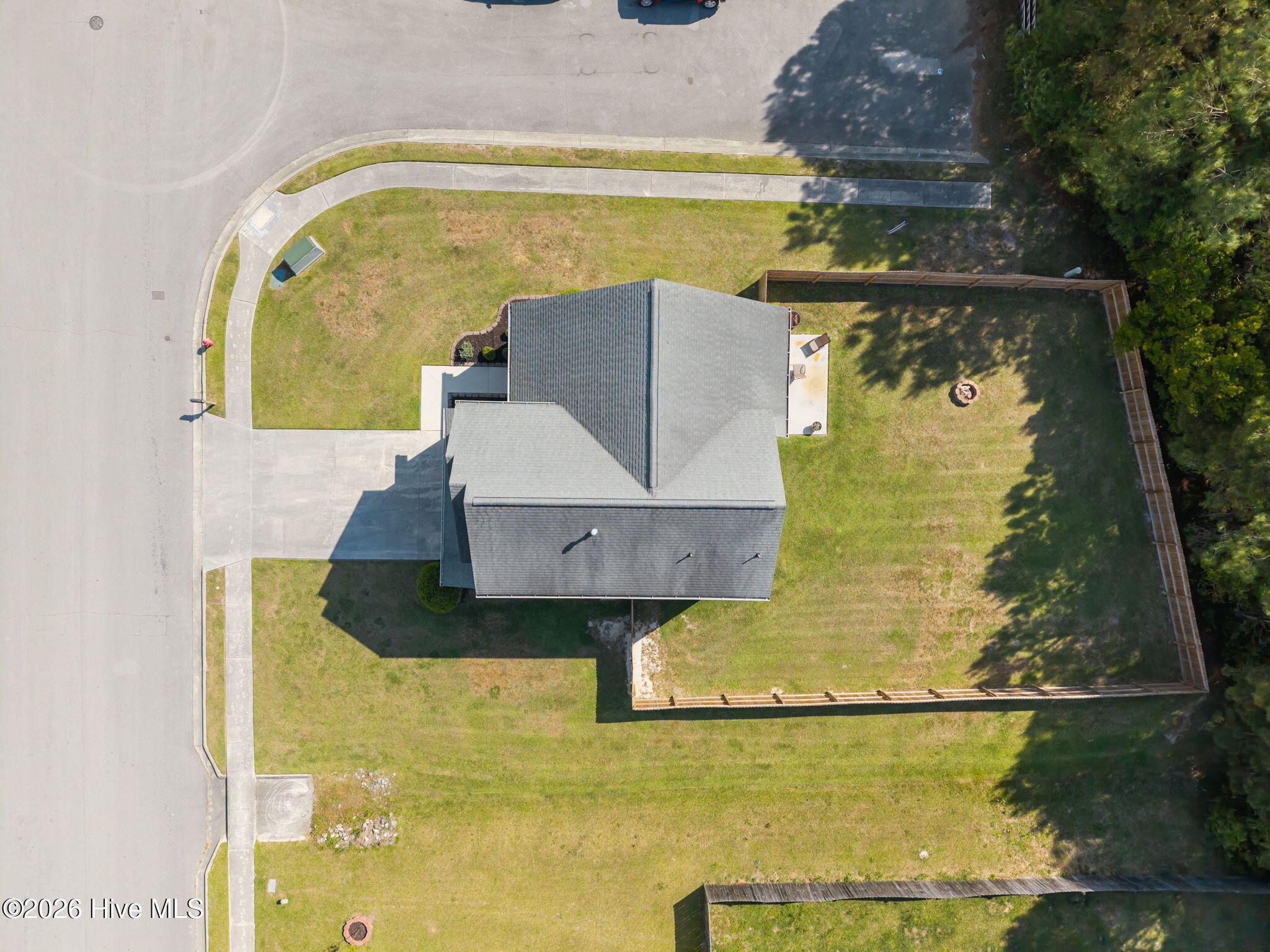 100569646 | Photo 43