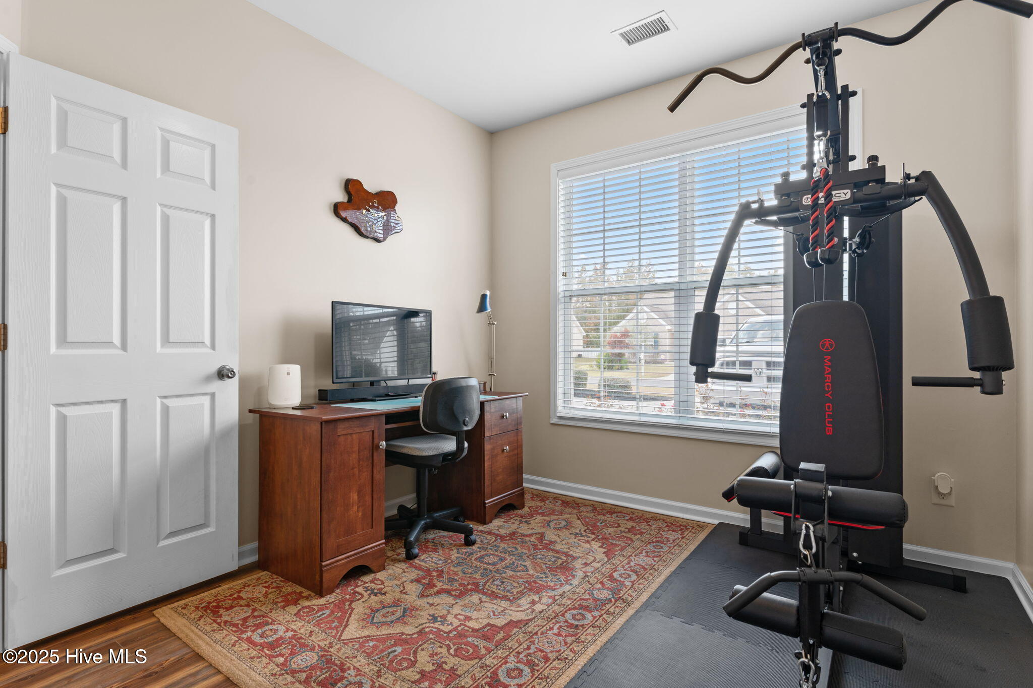 100540486 | Photo 27