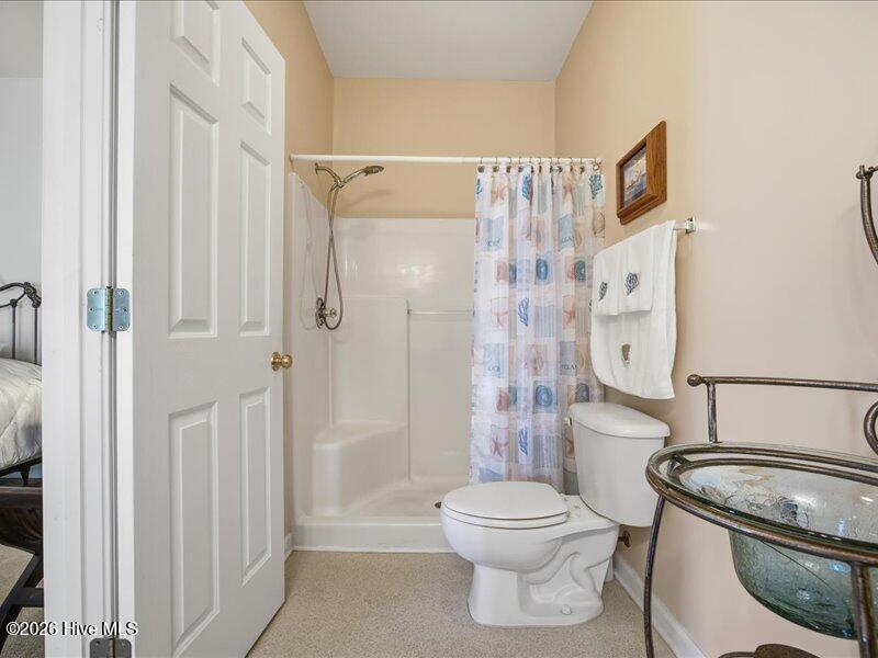 100553416 | Photo 25