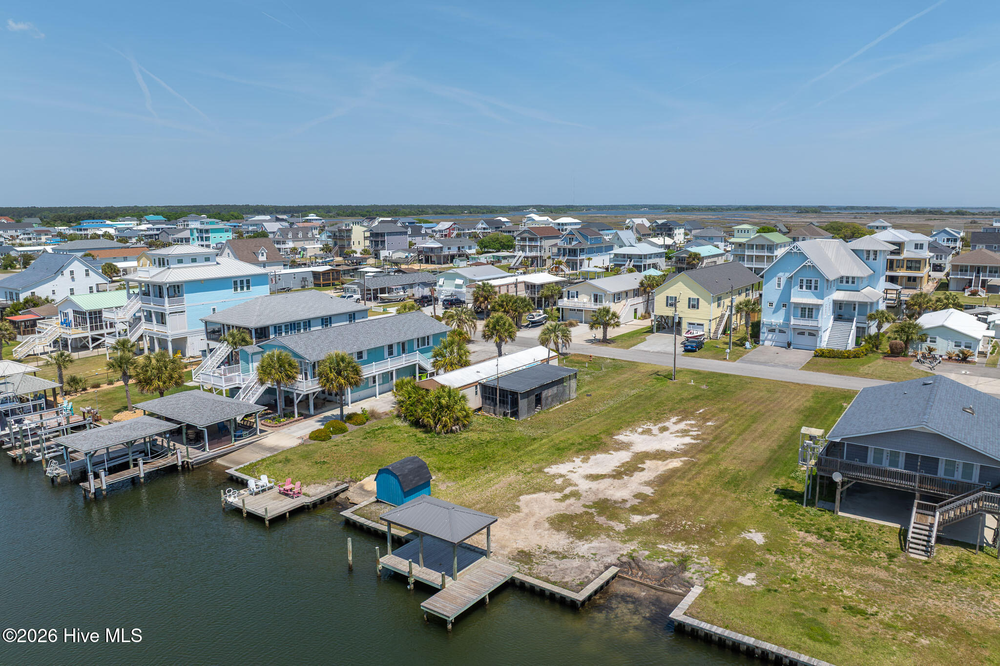 100569723 | Photo 26