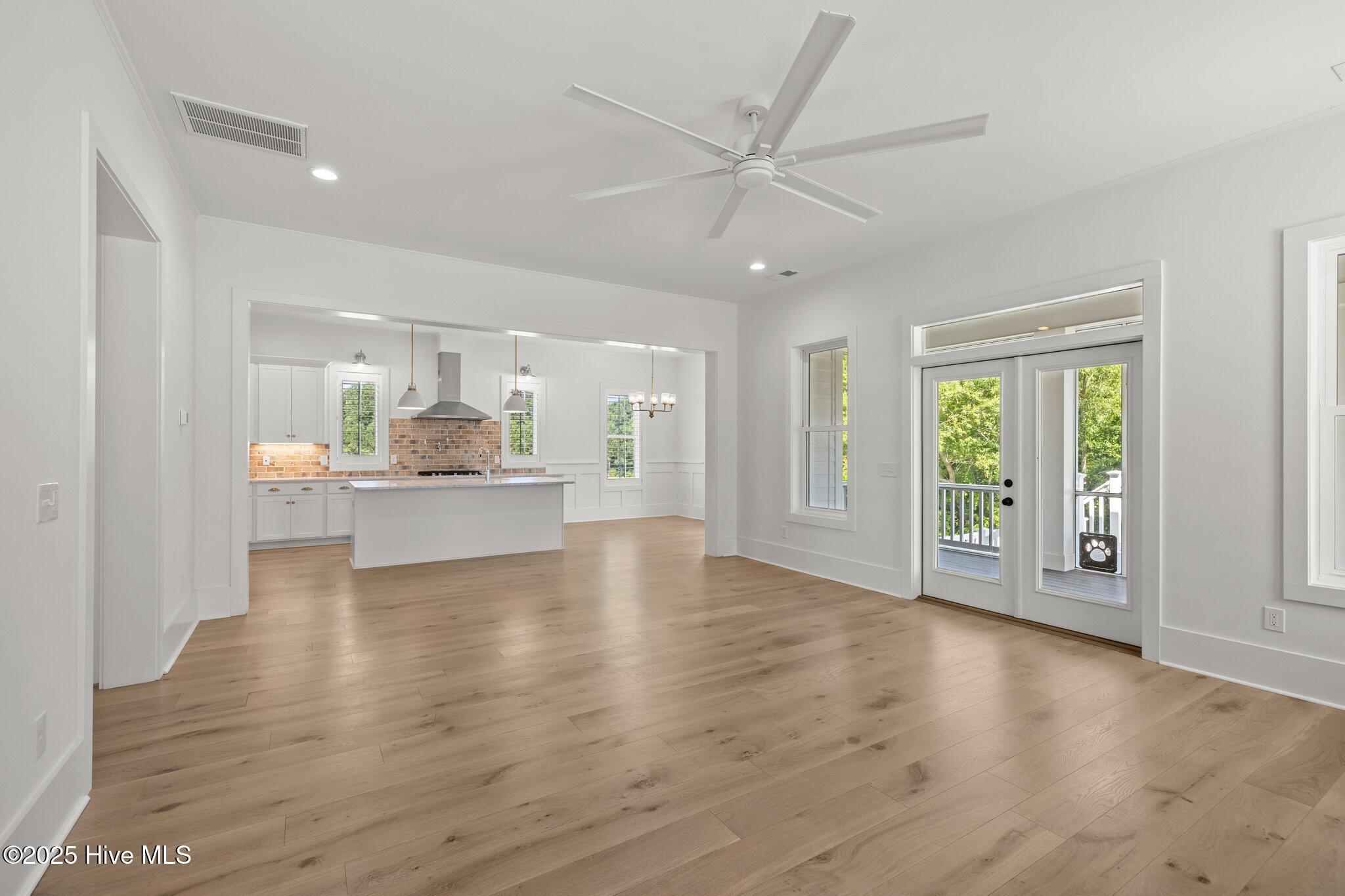 220 Colleton Square, Newport, NC, 28570