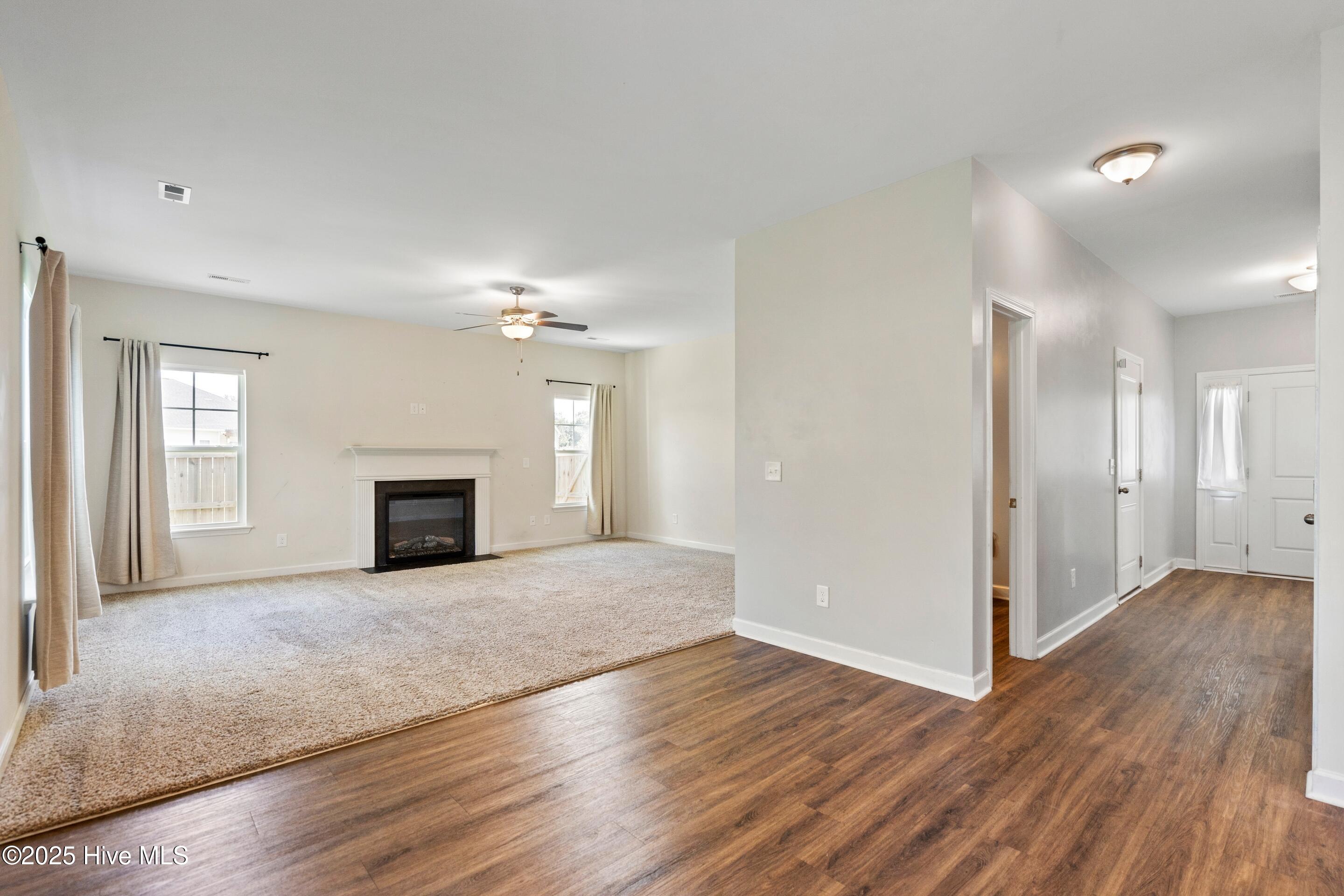 100530674 | Photo 17