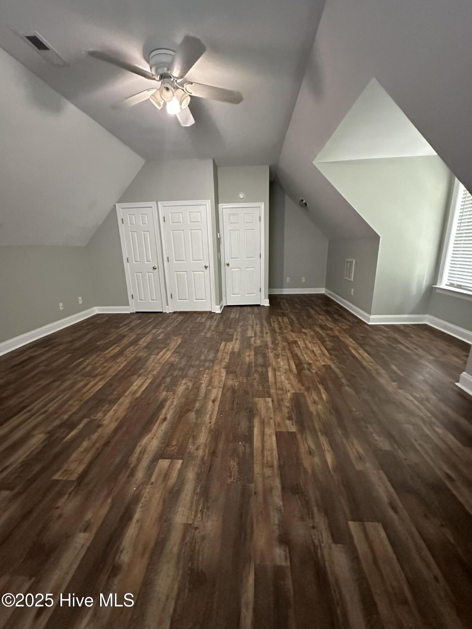 100524744 | Photo 34