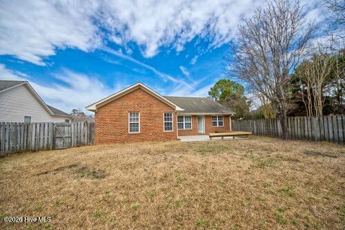 100558421 | Photo 26