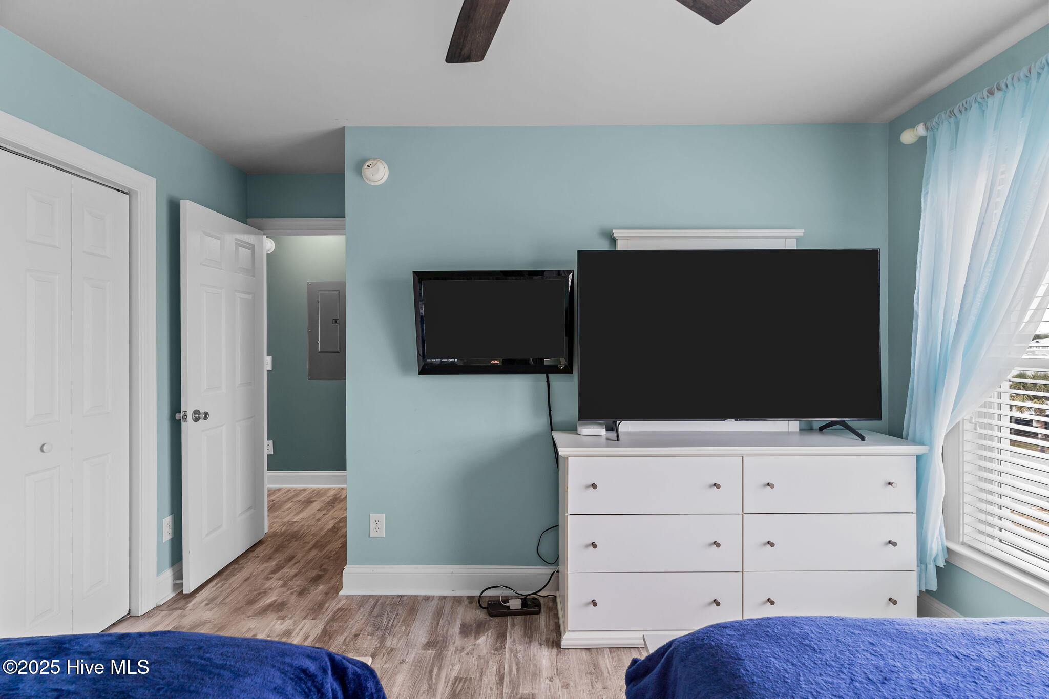 100544258 | Photo 32