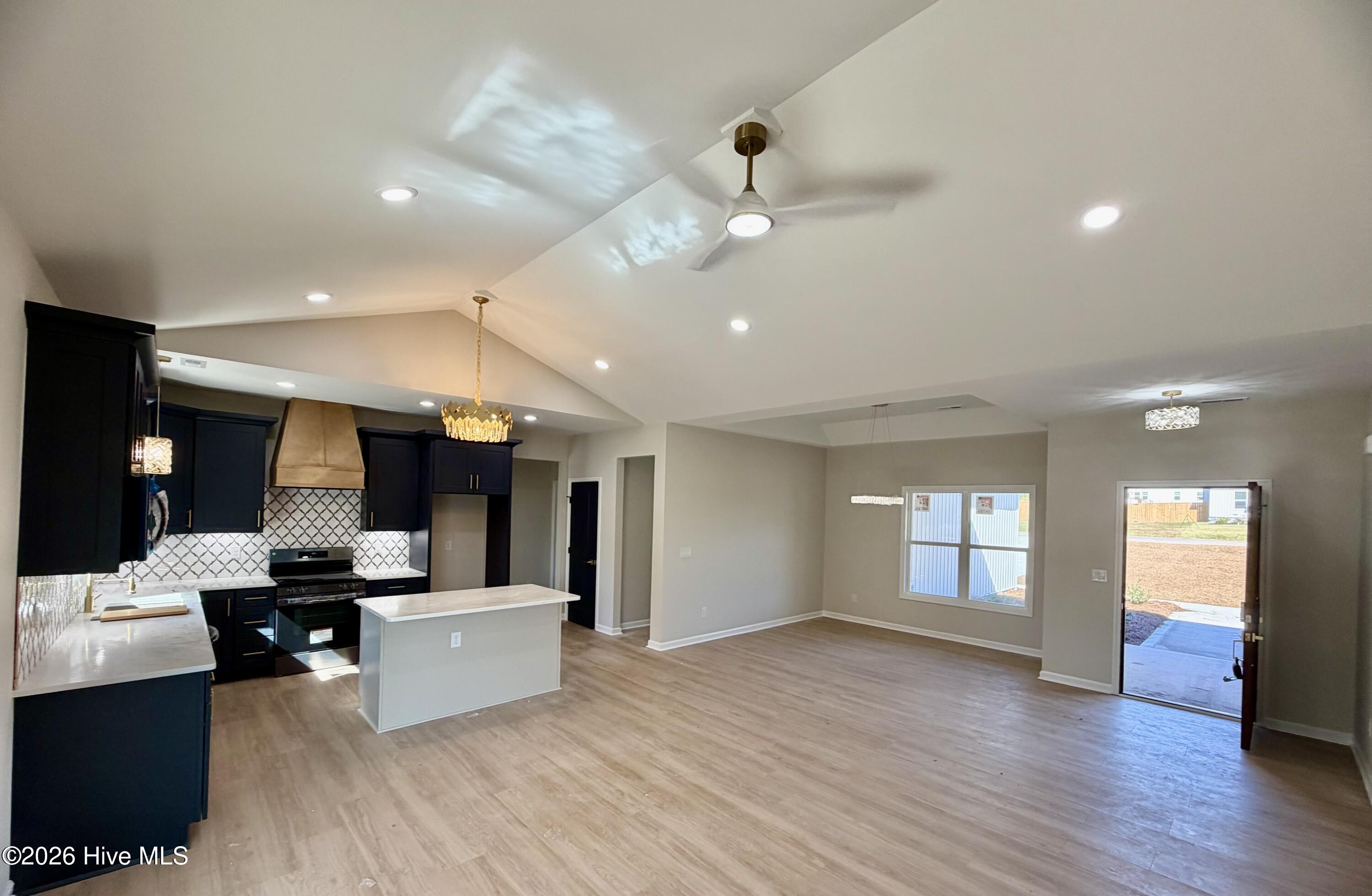 Photo 4 of Single family home for sale at 402 Wade Dr, Richlands, NC 28574 | MLS# 100570757 | Listing updated on 2026-10-28