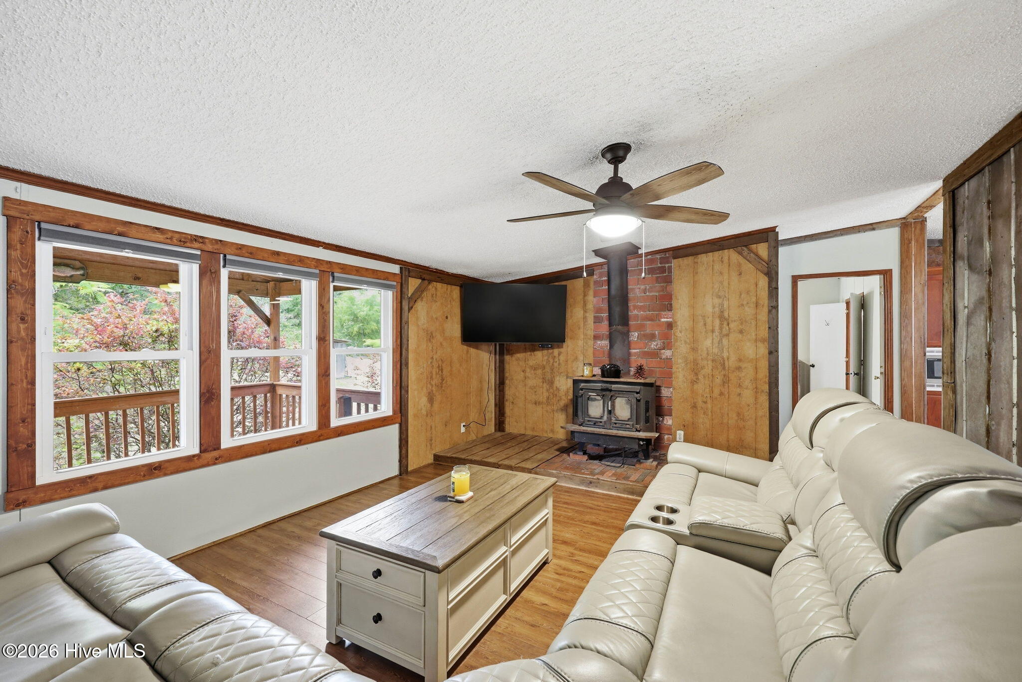157 Hall Road,Newport