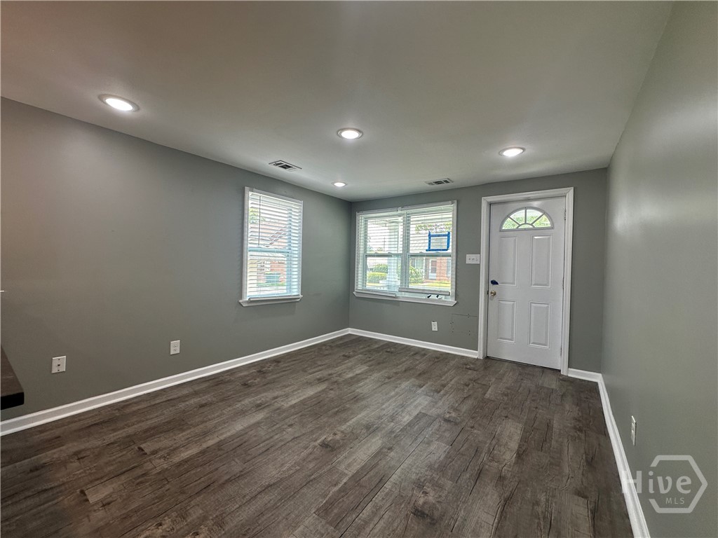 5th image of 112 Norton St, Savannah, GA 31415 | MLS# SA363369