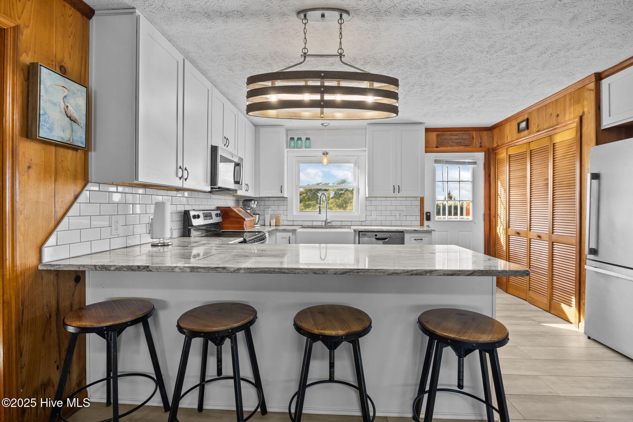 100545181 | Photo 10