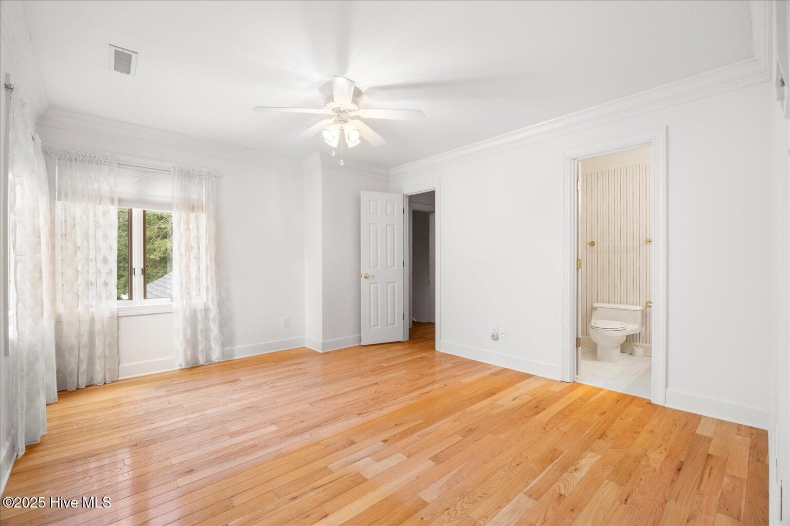 100527258 | Photo 41