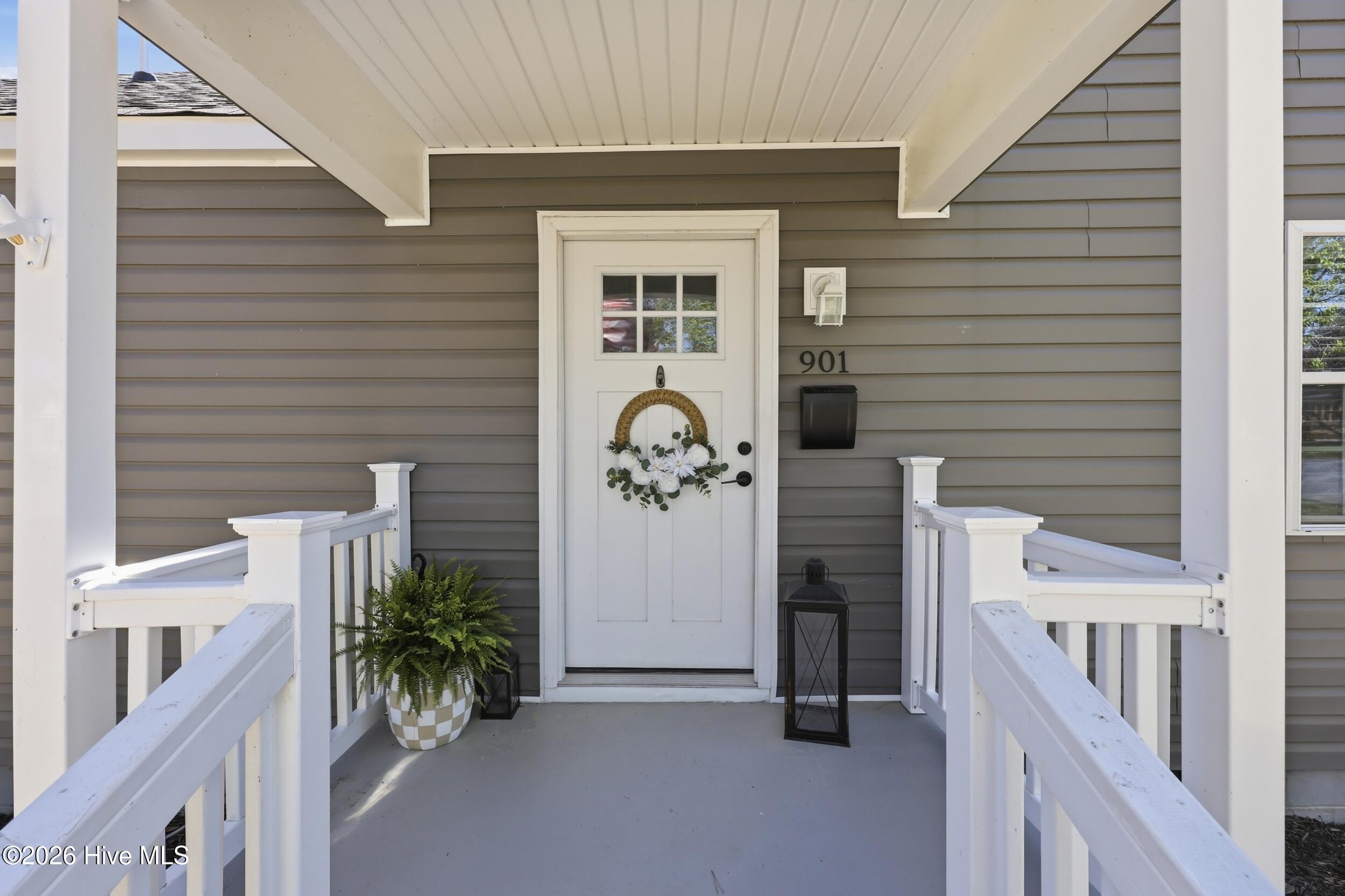 901 Tuscarora Avenue, Elizabeth City, NC, 27909