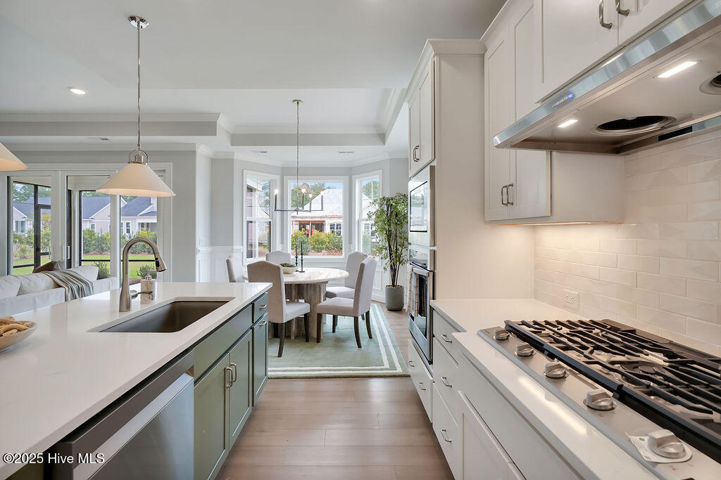 100496816 | Photo 22