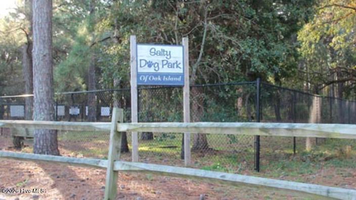 100562885 | Photo 71