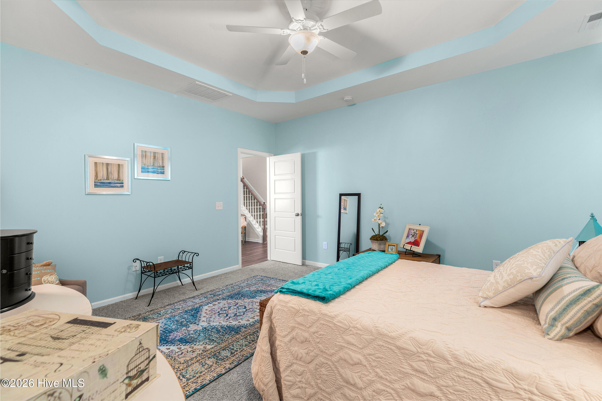 100557607 | Photo 21