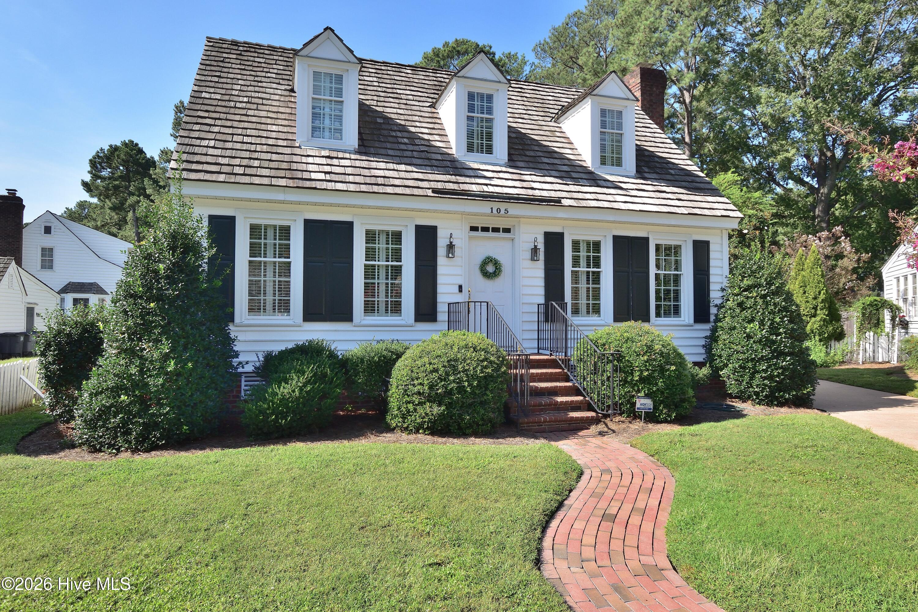 One owner property! Well maintained 4 bedroom 2.5 bath home in desirable Colonial Trace. This home has too many features to list them all! Formal dining plus eat-in kitchen, primary bedroom downstairs, large living room with built-ins, Granite countertops throughout, Pine flooring downstairs, walk-in storage, beautiful screened-in porch, nice detached 1 car garage/shop with walk-up storage and fenced rear yard. All this in a cul-de-sac location in the ''Heart of Rocky Mount!''