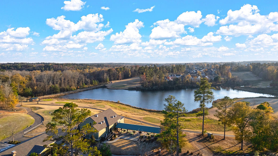 Have a hobby of golfing? Many nearby private and public courses offer a space to play and enjoy the day hitting a few rounds.