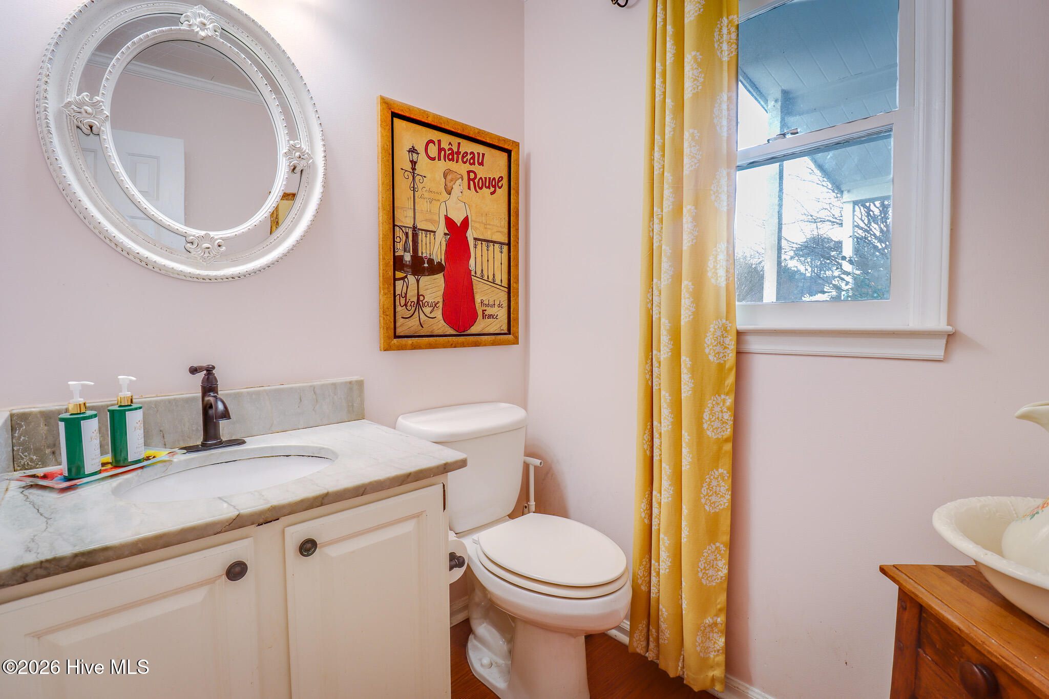 100559581 | Photo 12