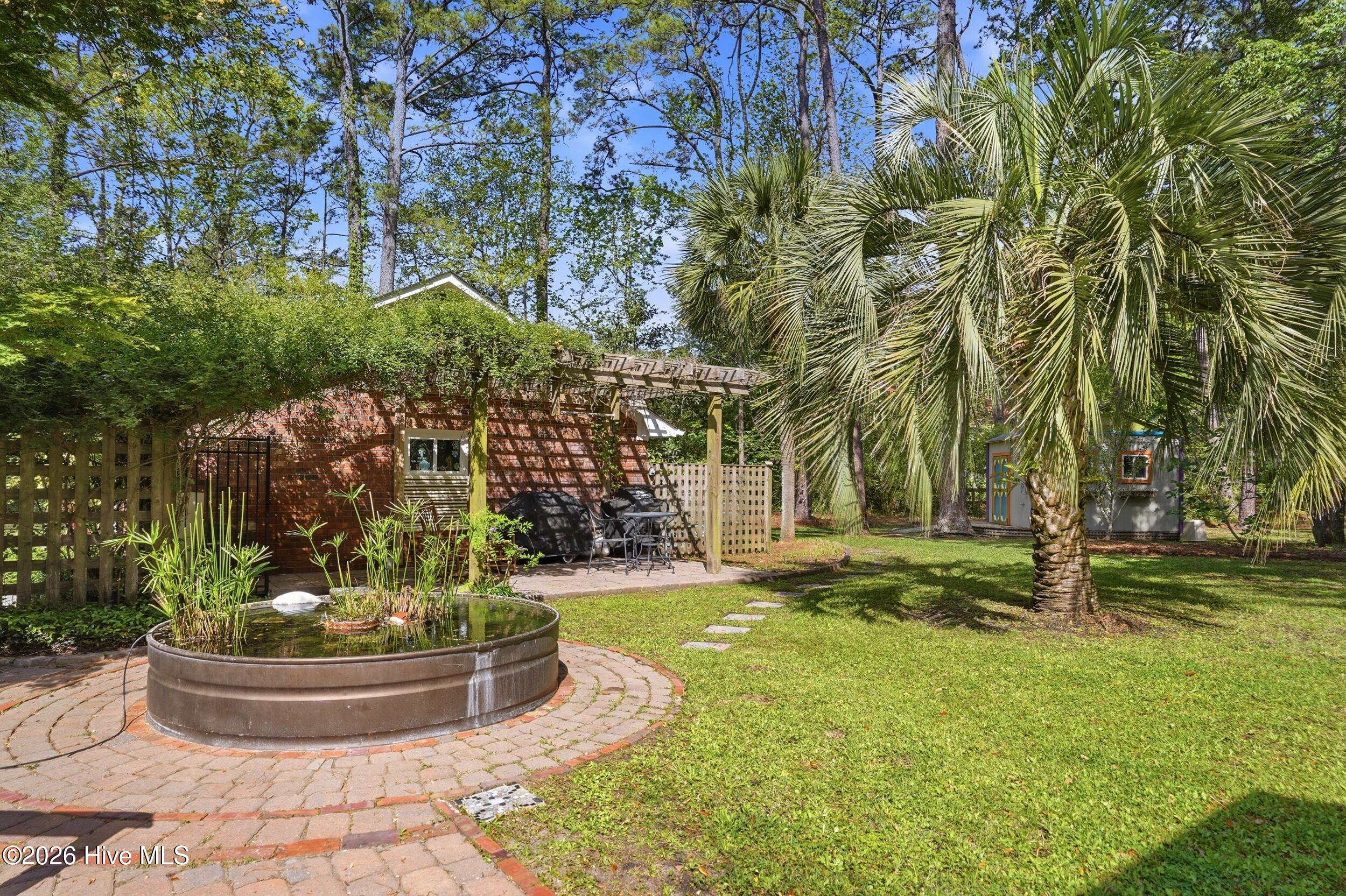 100570431 | Photo 43