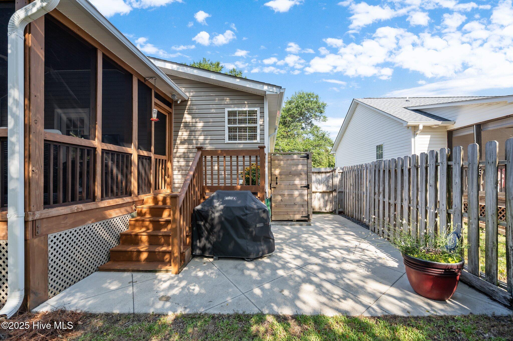 100516795 | Photo 47