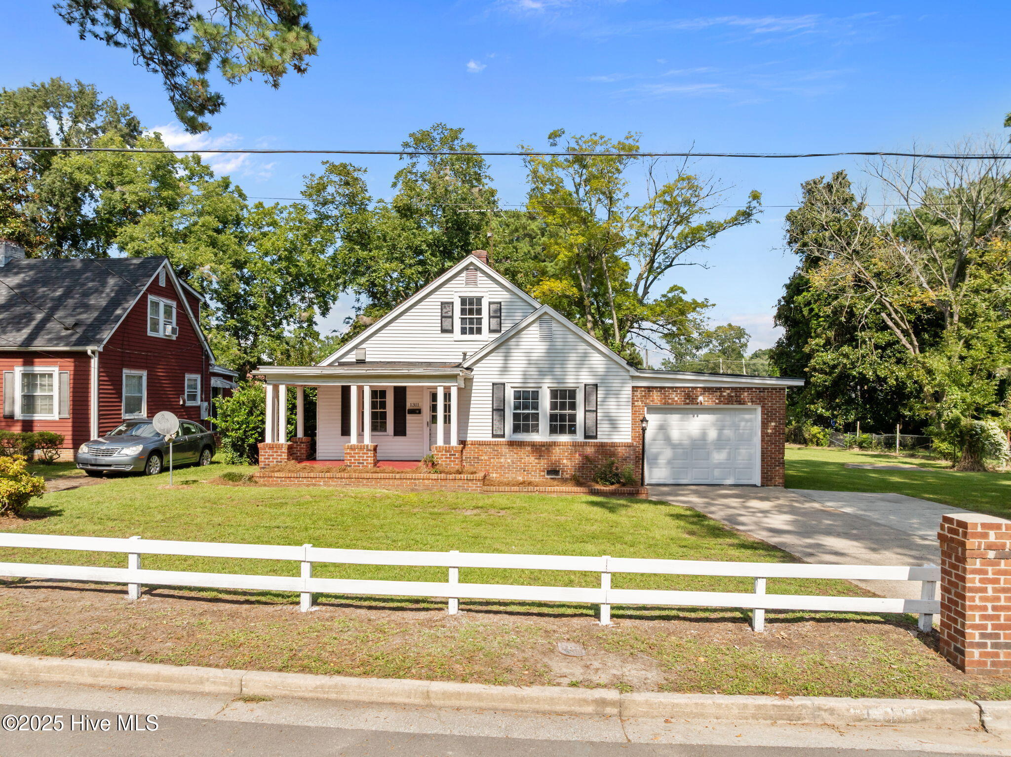 Homes for sale in Kinston, NC | 1311 Howard St, Kinston, NC 28501 | MLS# 100527511