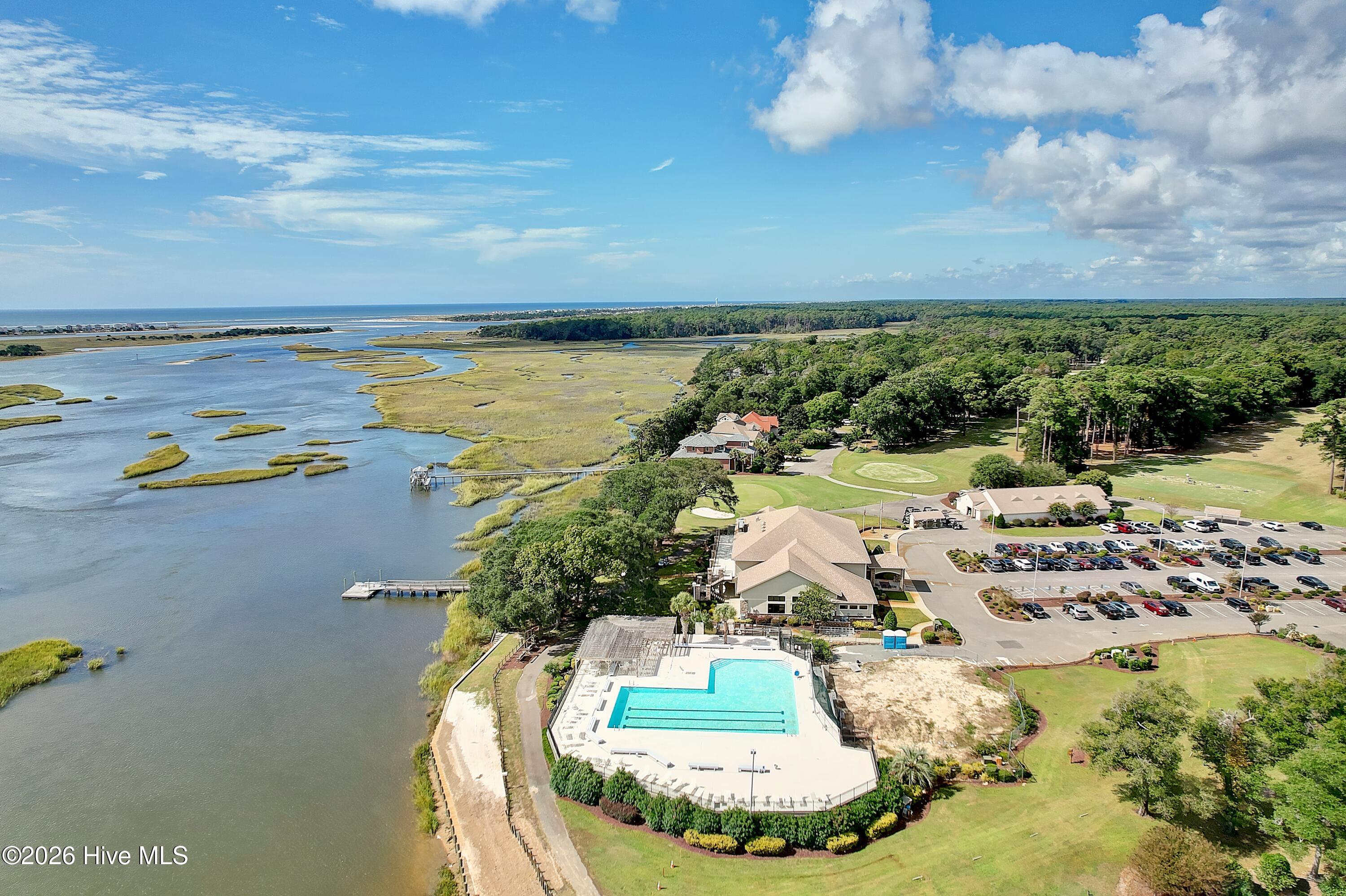 100567872 | Photo 58