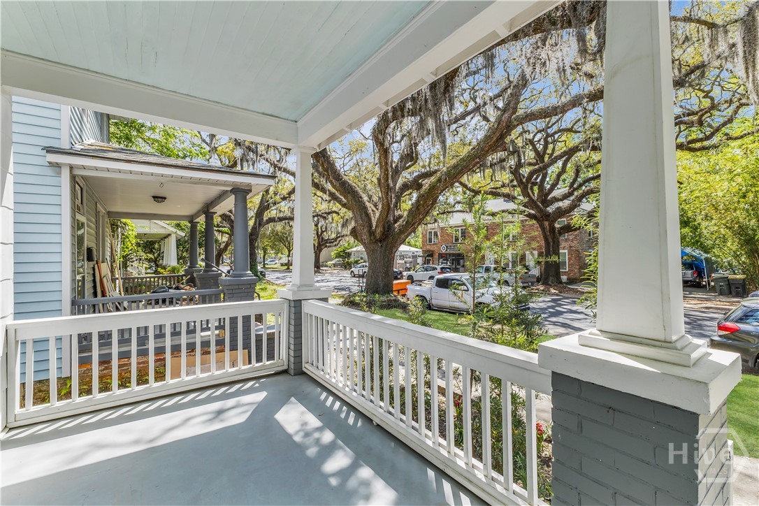 Photo 4 of Single family home for sale at 712 E 37th Street, Savannah, GA 31401 | MLS# SA352462 | Listing updated on 2026-09-13