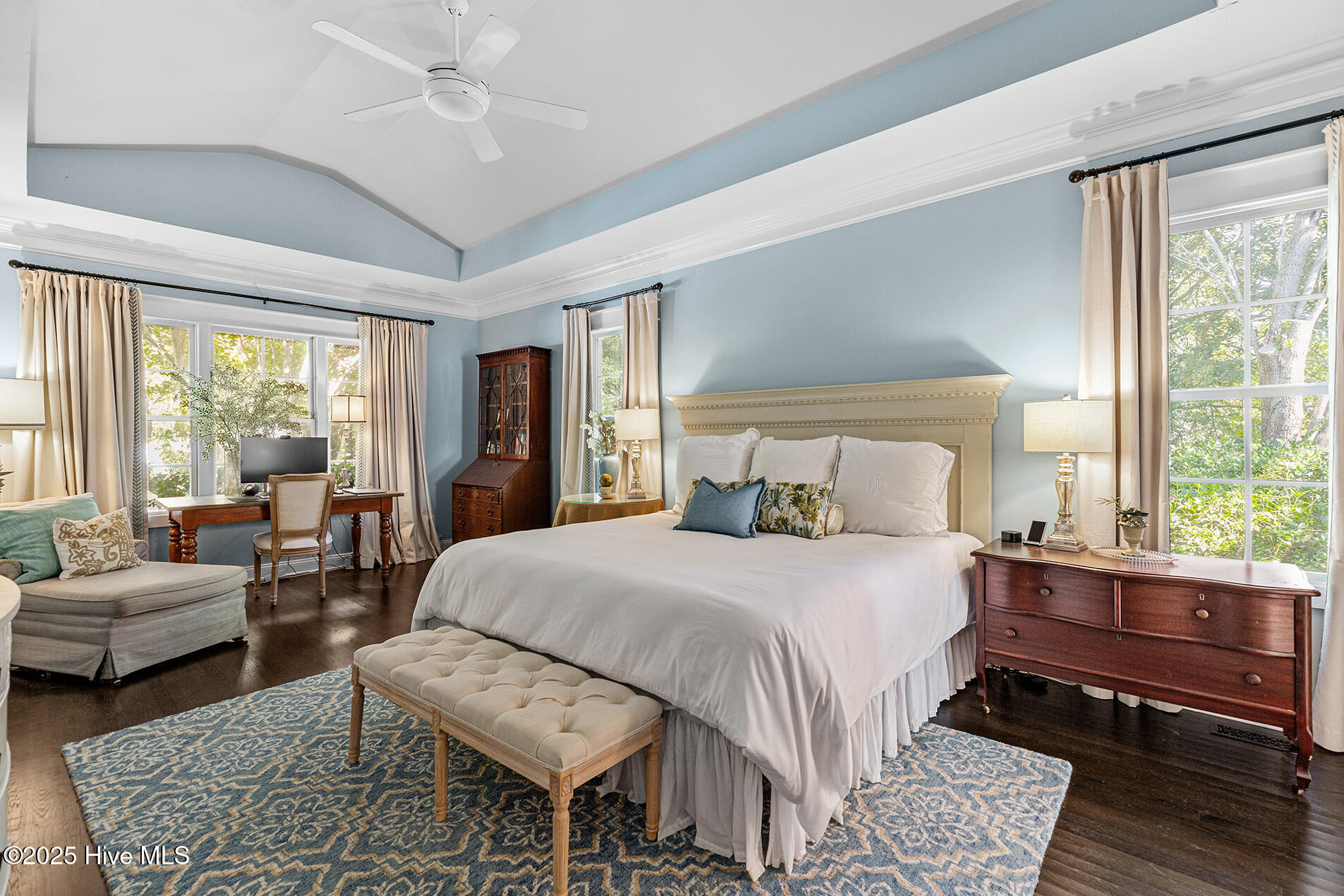 100541349 | Photo 14