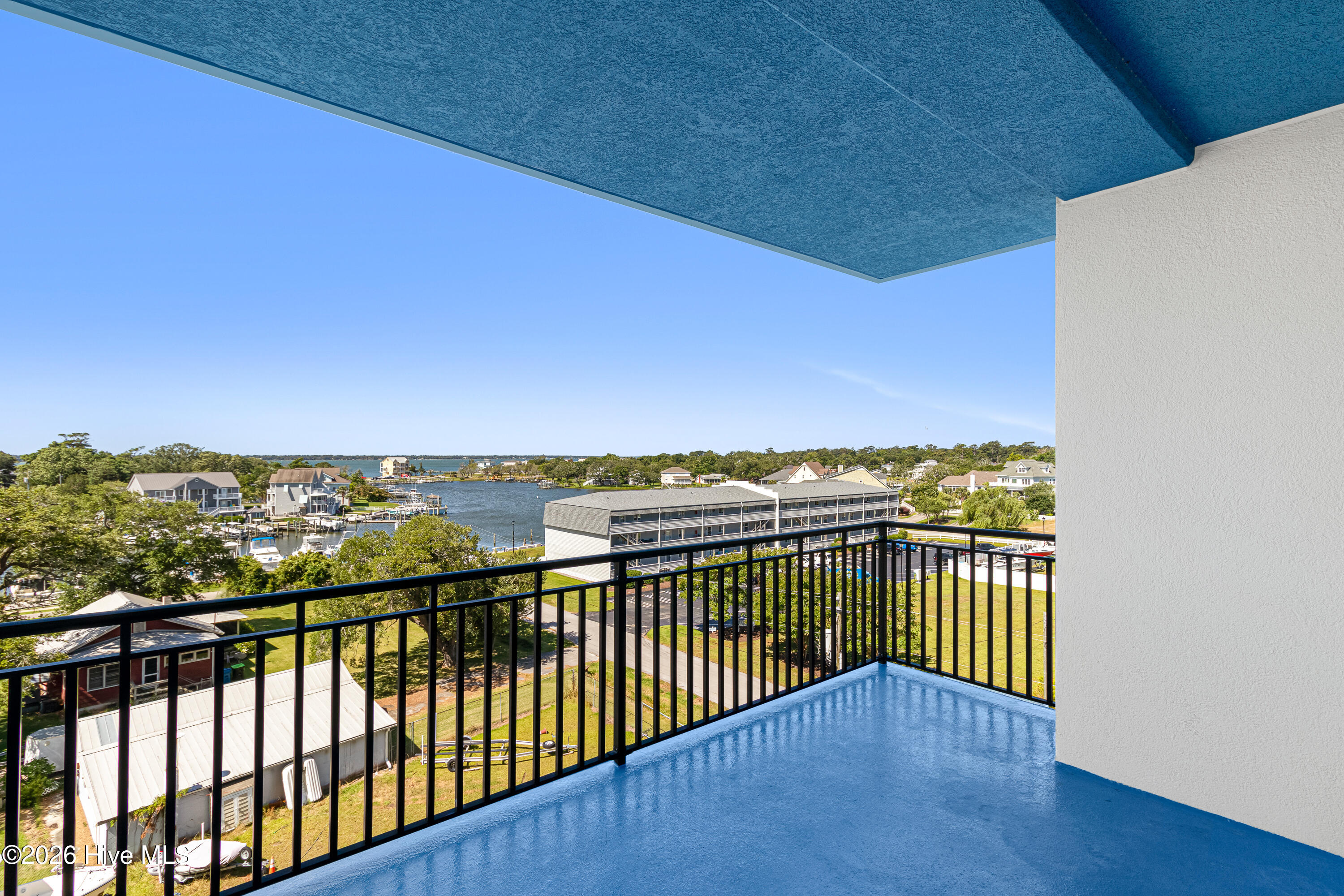 4425 Arendell 402 Harborside Club,Morehead City