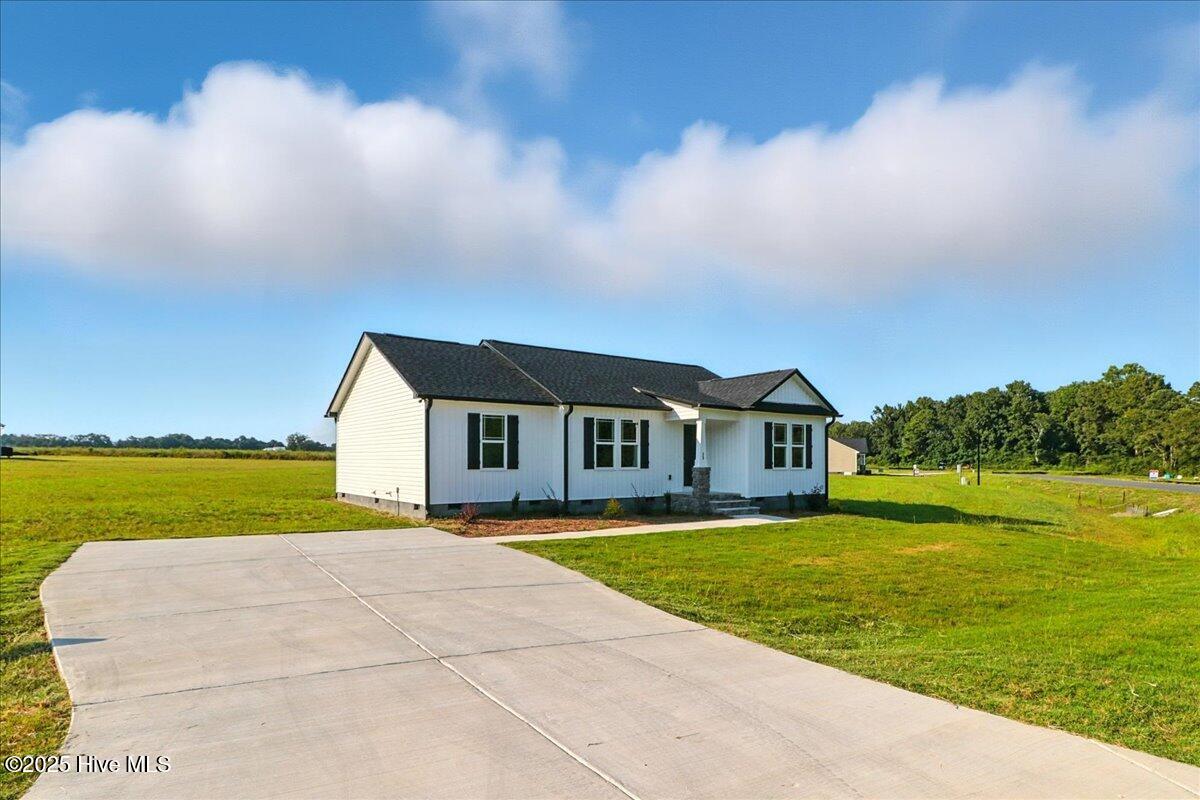 03-73 Grace Pond Ave-3