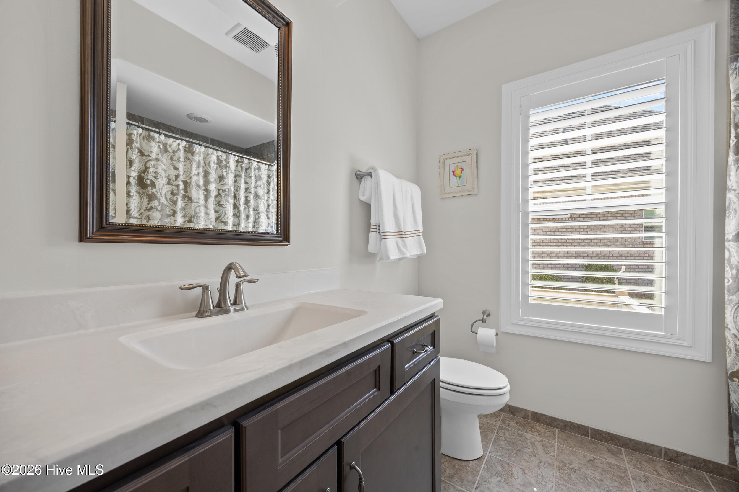 100566024 | Photo 29