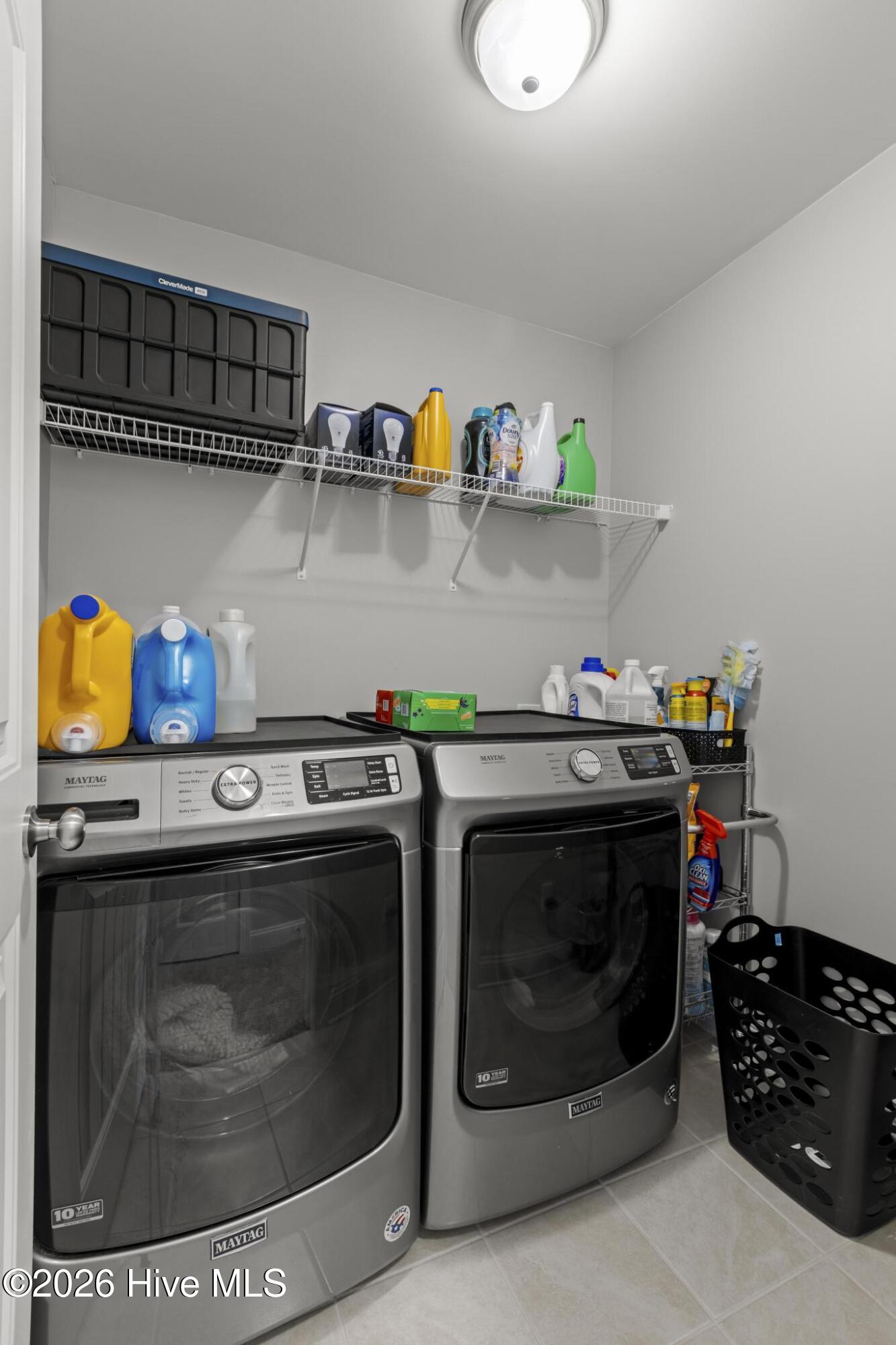 100553359 | Photo 39