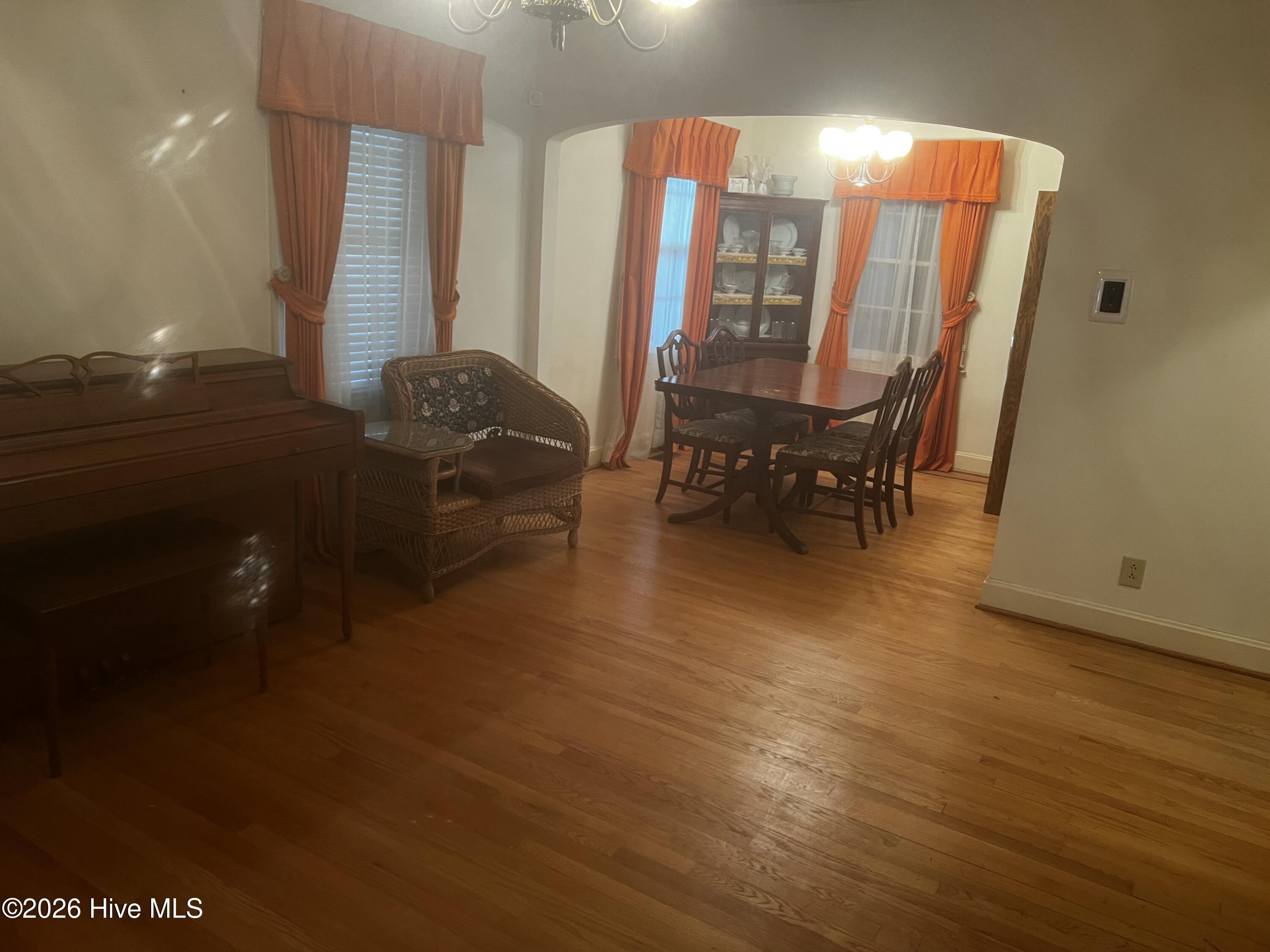 Homes for sale in New Bern, NC | 1817 Beaufort St, New Bern, NC 28560 | MLS# 100575530