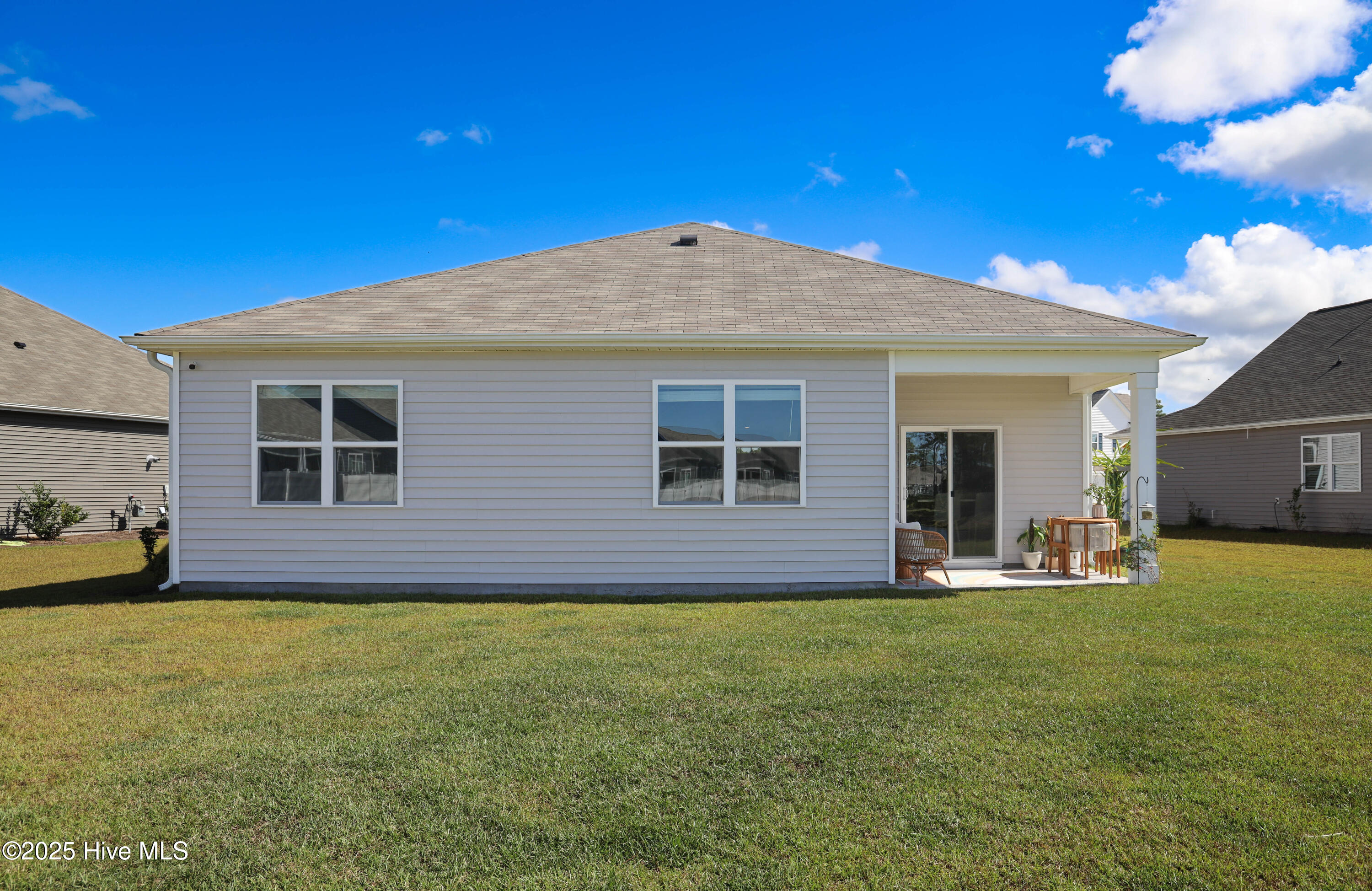 100535108 | Photo 36