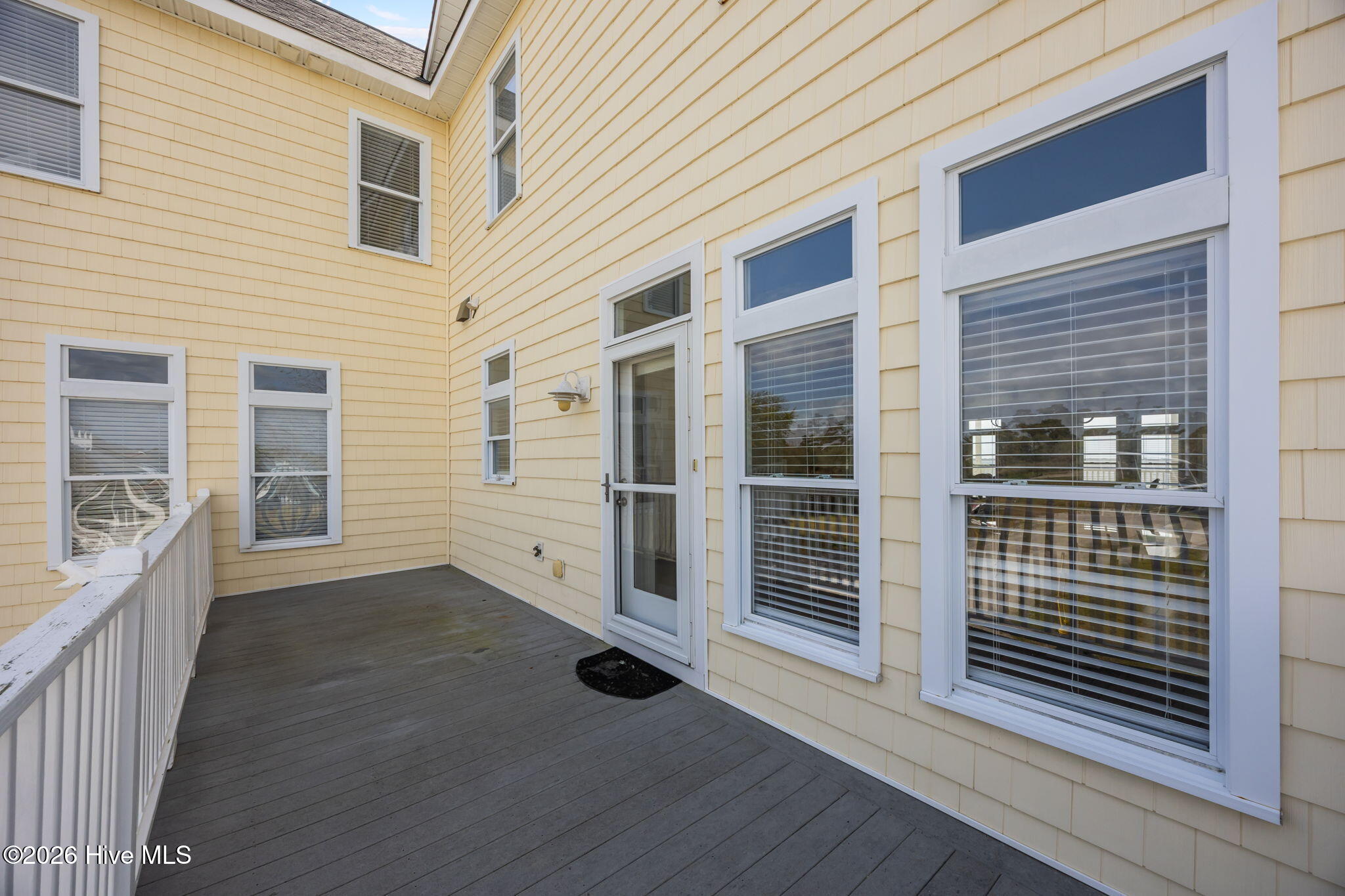 21-web-or-mls-134 Water Lane Unit c 006