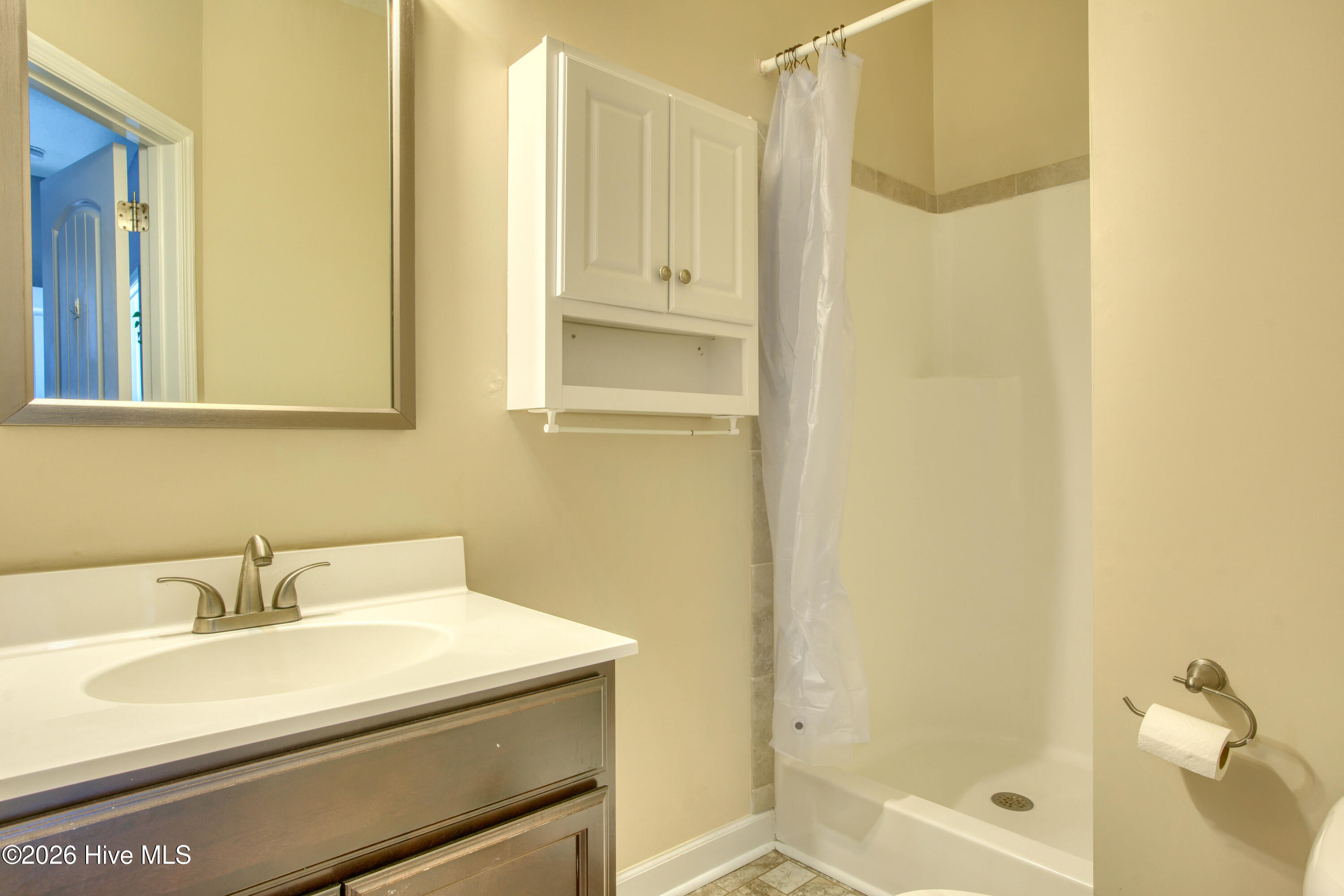 100558349 | Photo 26