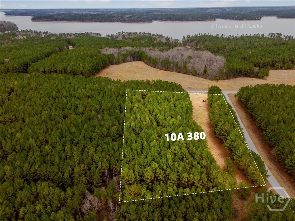 2nd image of 1084 S Hesters Ferry Rd, Tignall, GA 30668 | MLS# CL361977