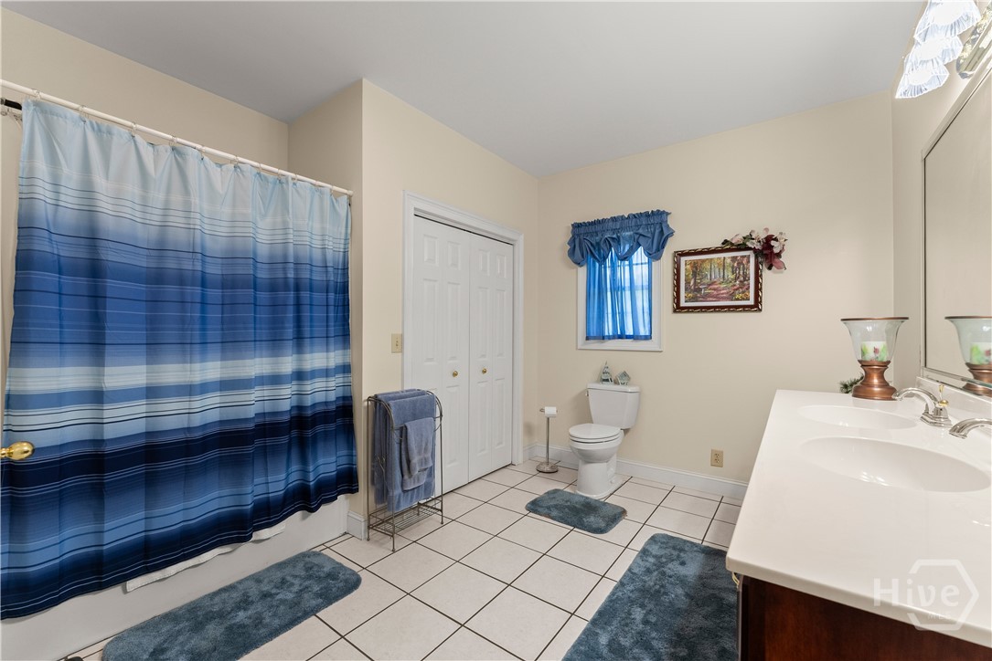 1121 Beacon Light Road