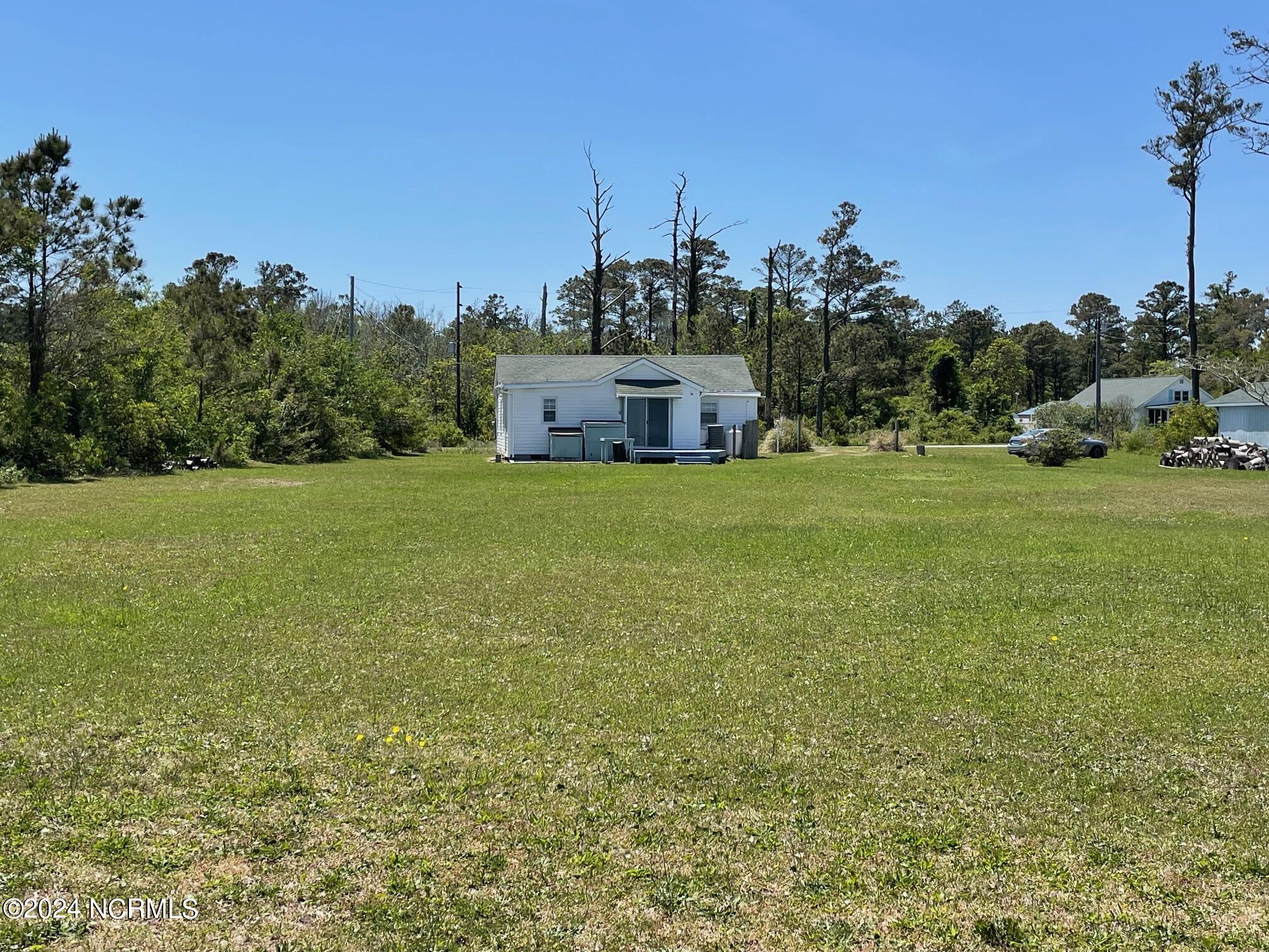 2524 Cedar Island Road,Cedar Island