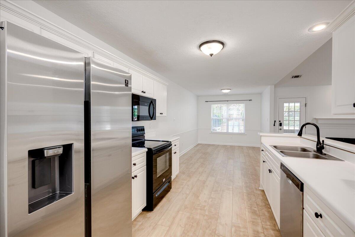 598 Bradford Lane