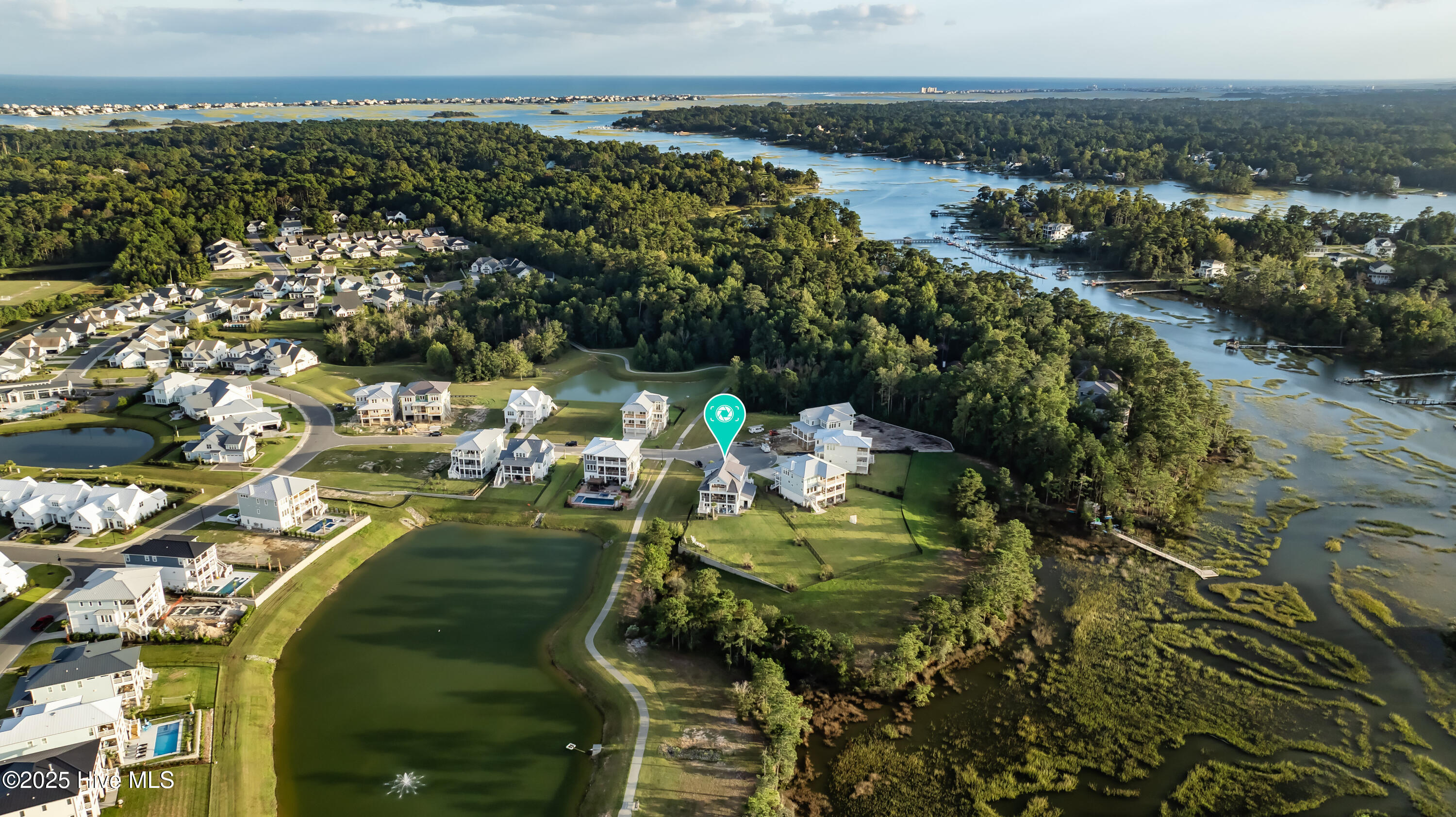 100534317 | Photo 76