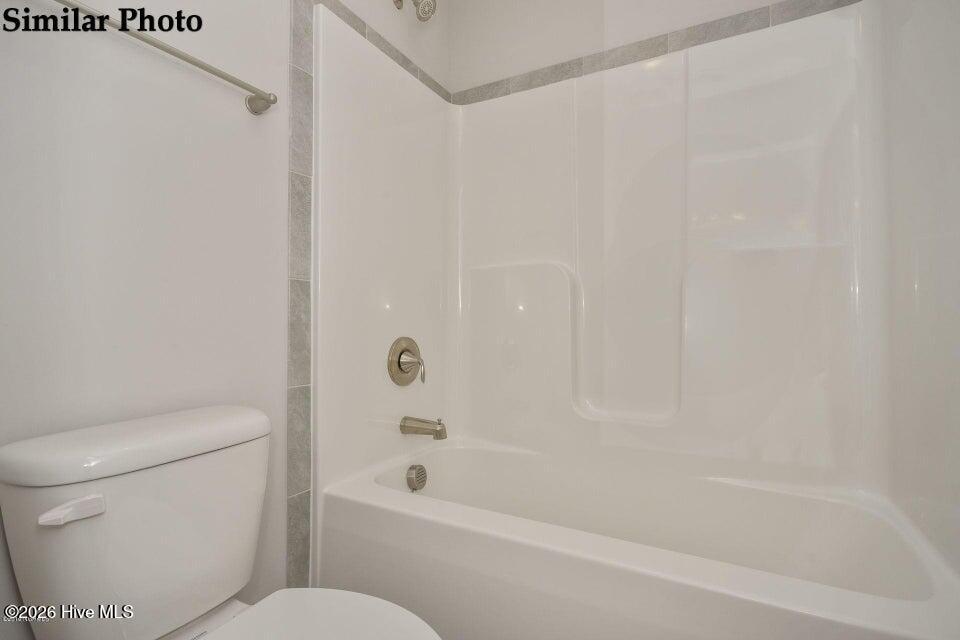 100557396 | Photo 35