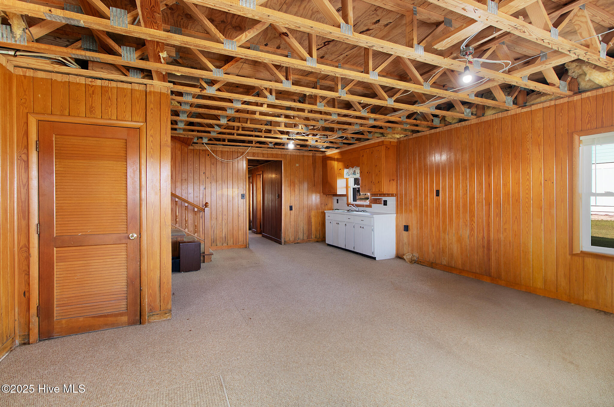 100535334 | Photo 36